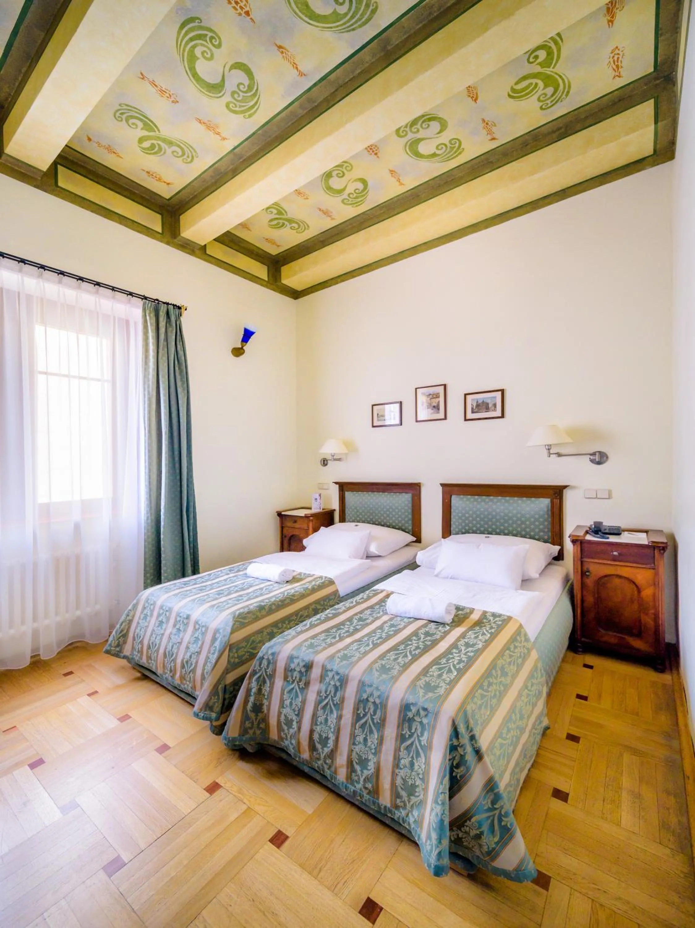 Standard Double or Twin Room with Extra Bed in Hotel Elite Prague