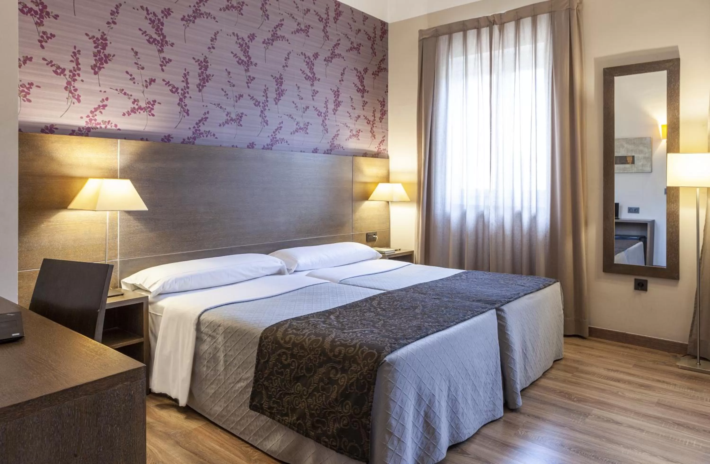 Double or Twin Room in Hotel Macià Monasterio de los Basilios