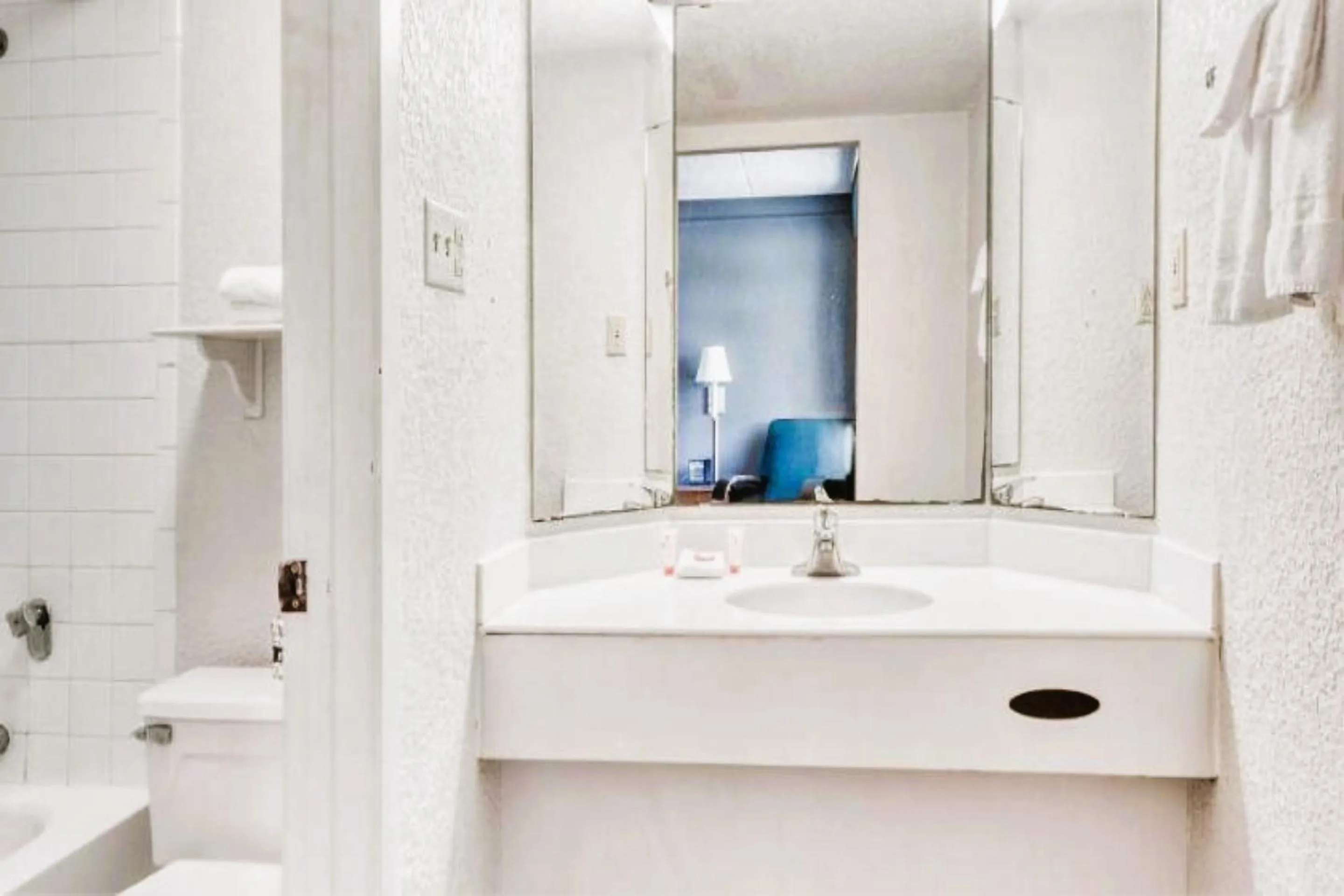 Double Room with Two Double Beds Non-Smoking in Quality Inn Nacogdoches Near University