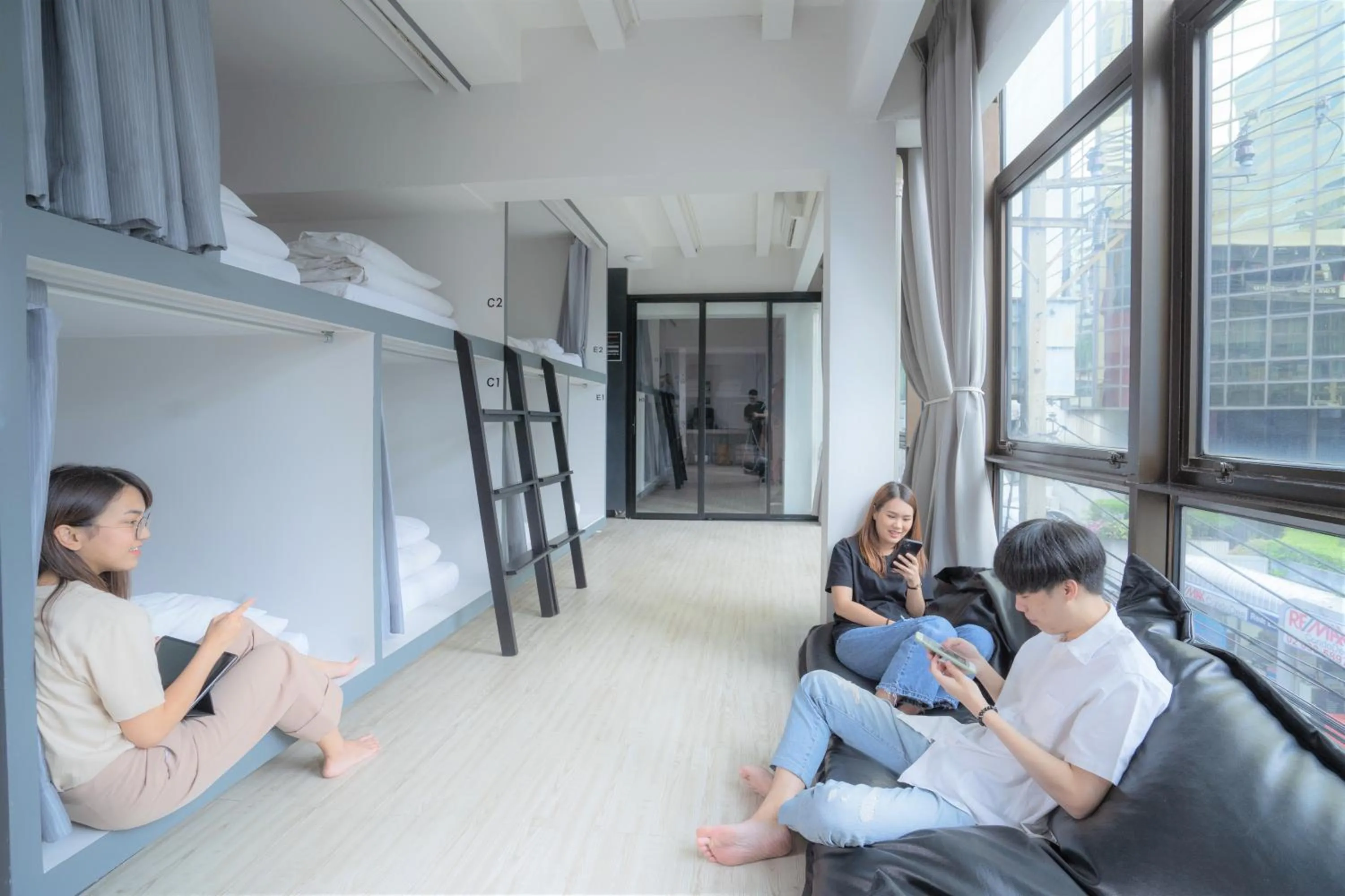 Twin Bed in mix Capsule  in 3Howw Hostel @ Sukhumvit 21