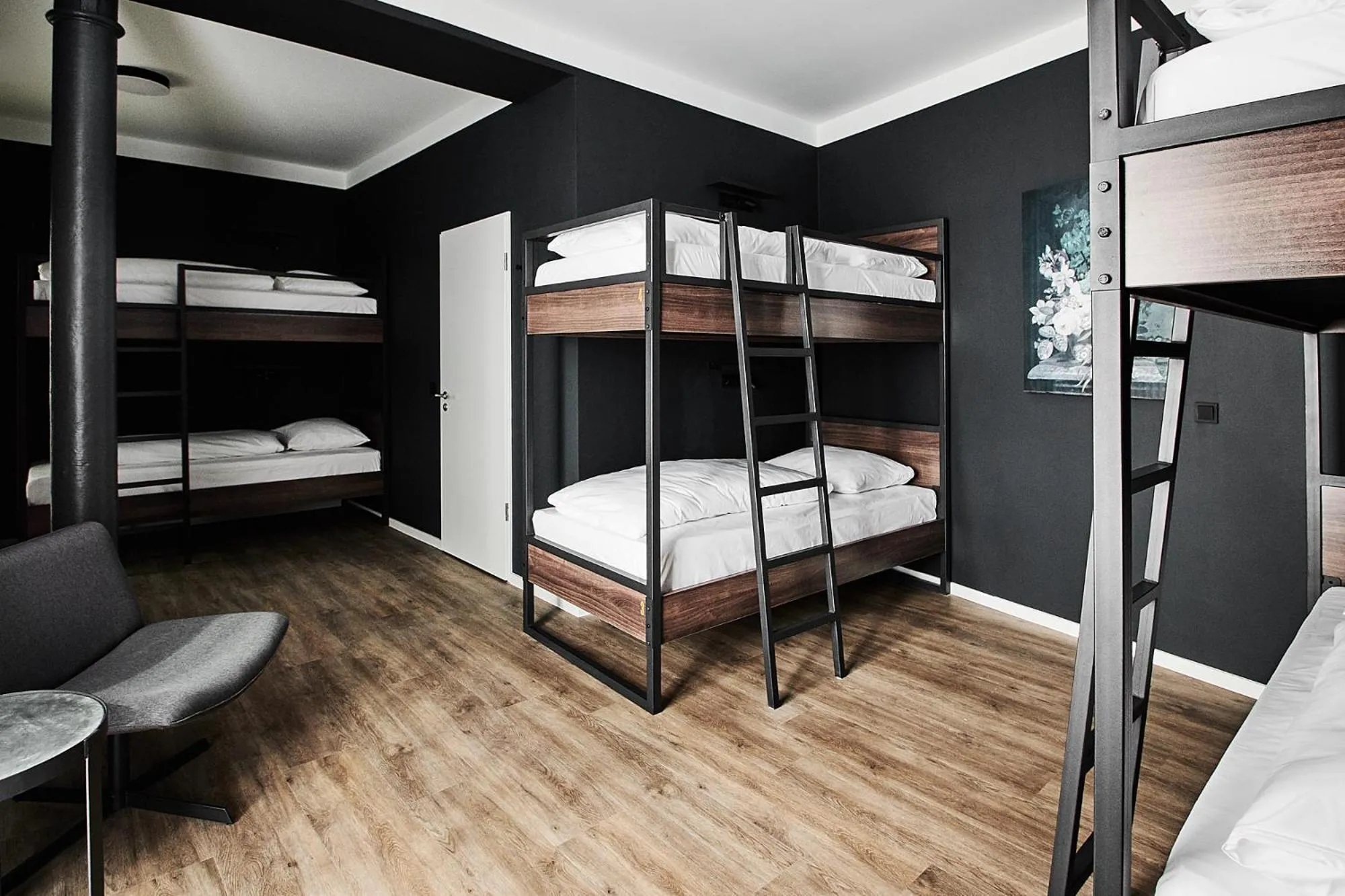 6-Bed Room in GRONERS Leipzig City Center