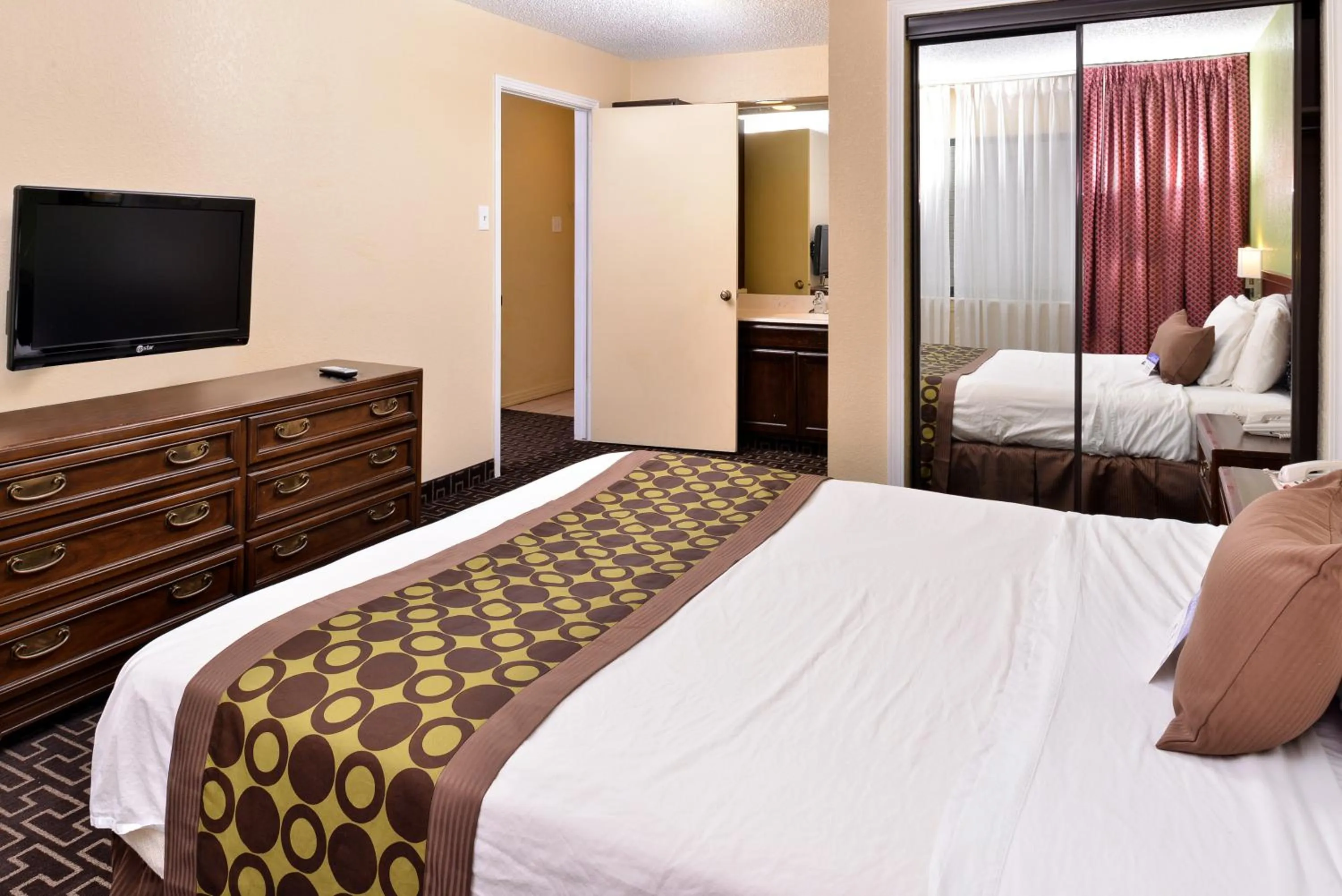 Two-Bedroom Suite with Sofa Bed and Kitchen - Smoking in Americas Best Value Inn & Suites Extended Stay - Tulsa
