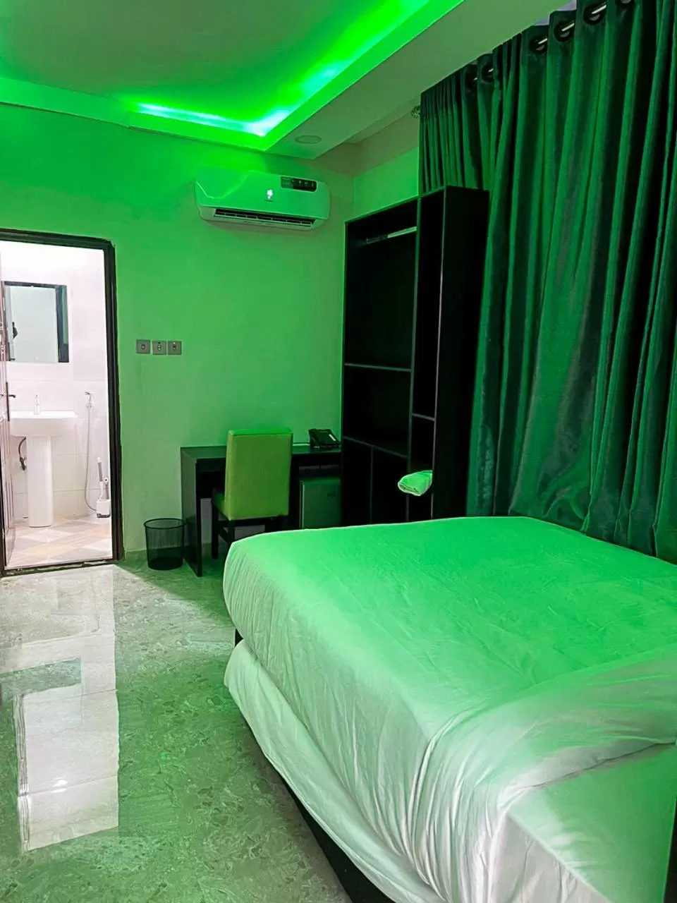 Standard Single Room in Beniks courtyard Hotel