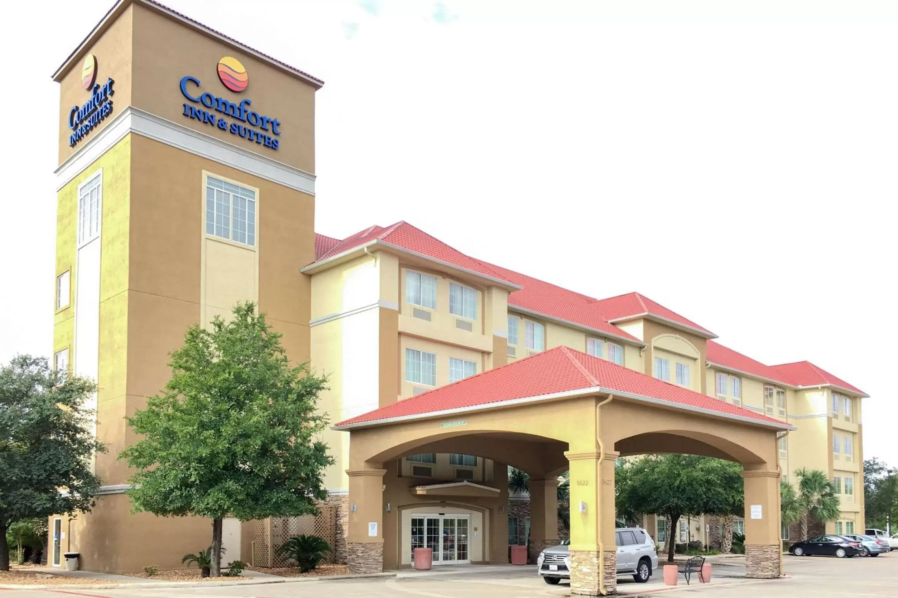 Comfort Inn & Suites Near Six Flags & Medical Center Comfort Inn & Suites Near Six Flags & Medical Center