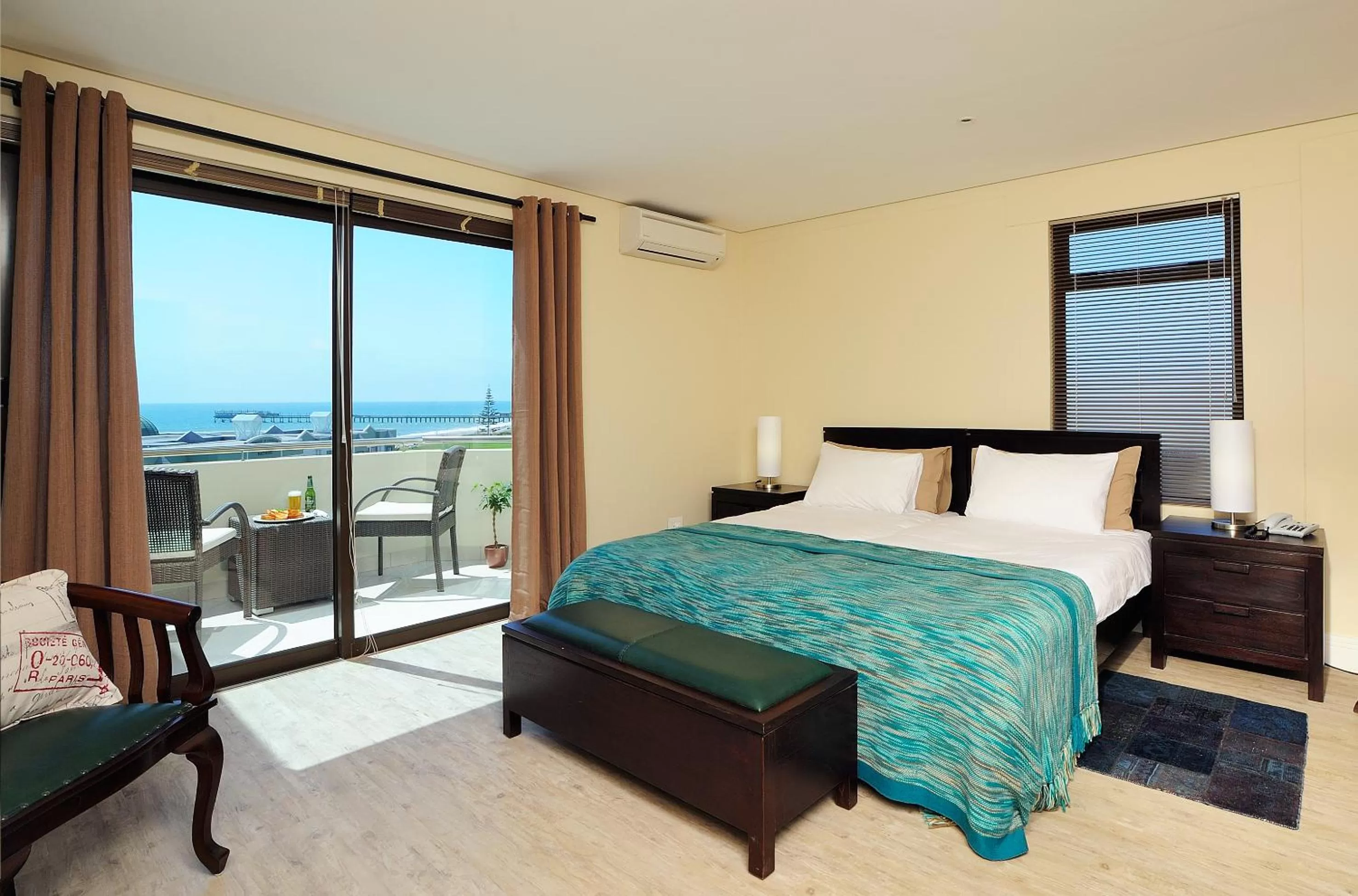Comfort Twin Room with Sea View in Beach Hotel Swakopmund