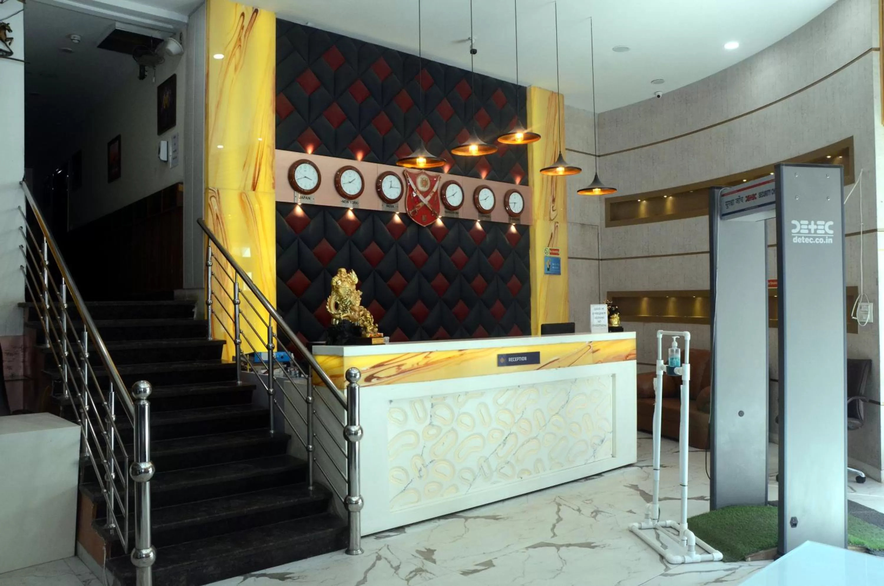 FabHotel Dolphin International - Nr IGI Airport New Delhi