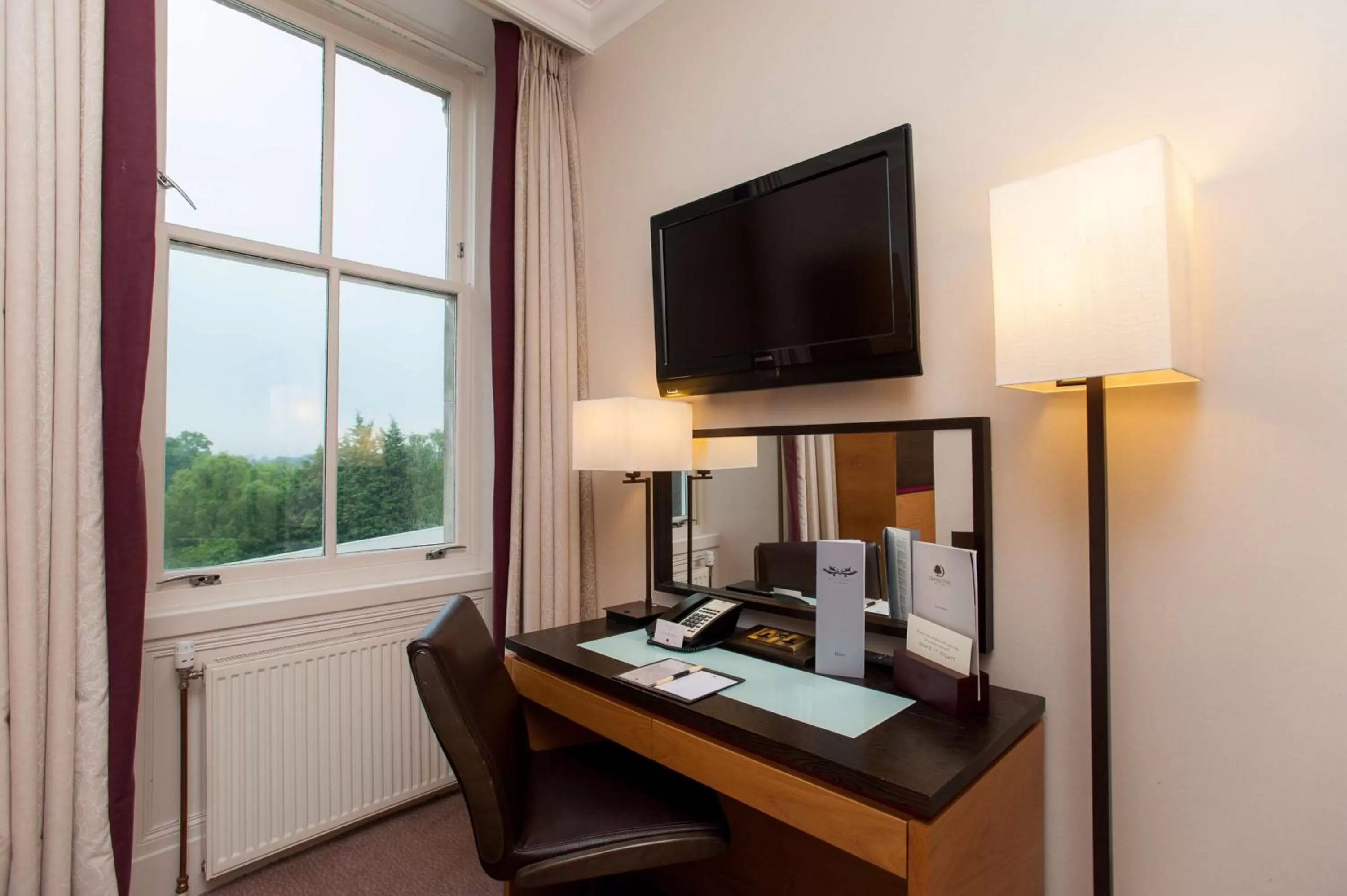 Double Room - Mobility Access in DoubleTree by Hilton Dunblane Hydro Hotel