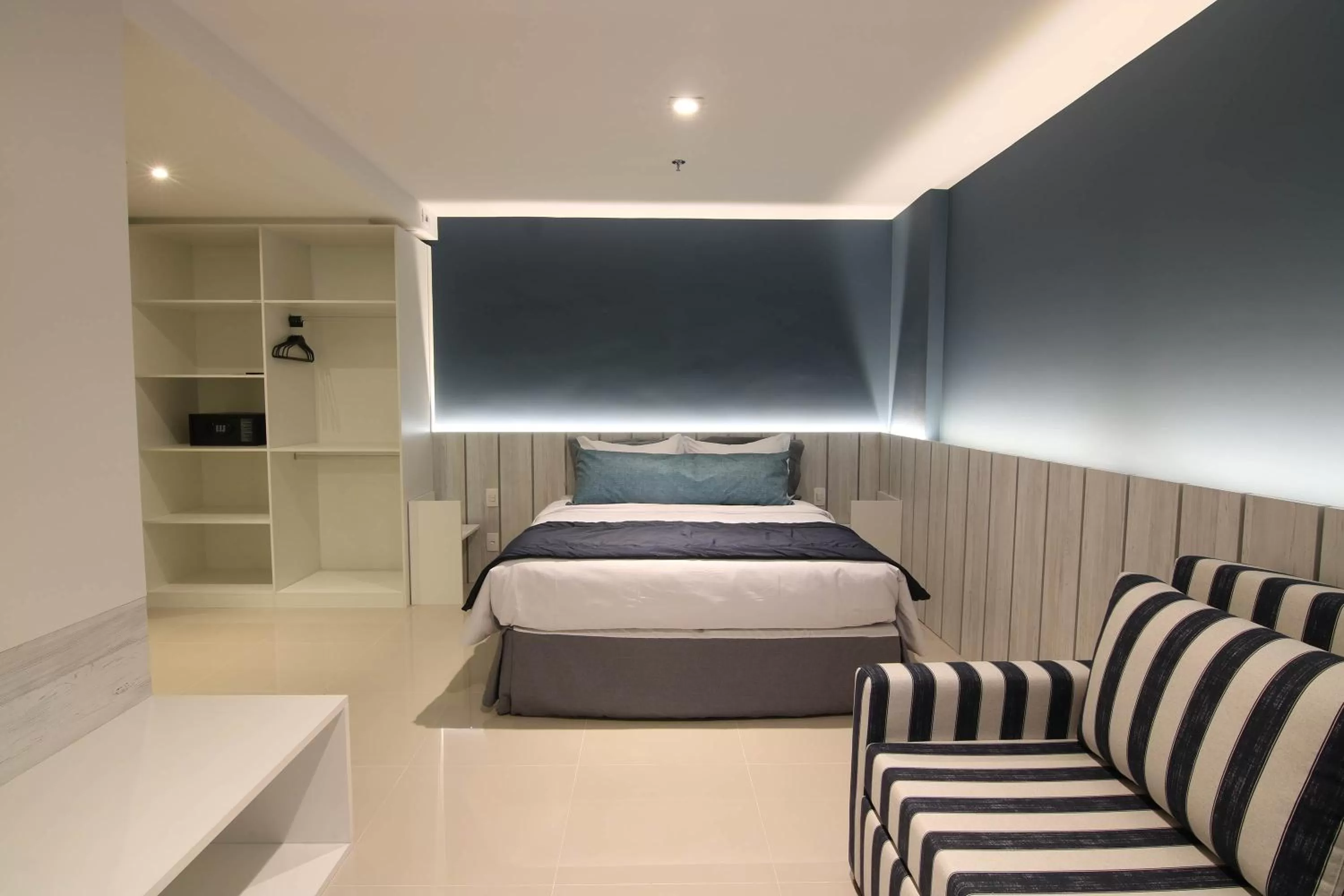 Deluxe Double Room with Balcony in Samba Cabo Frio