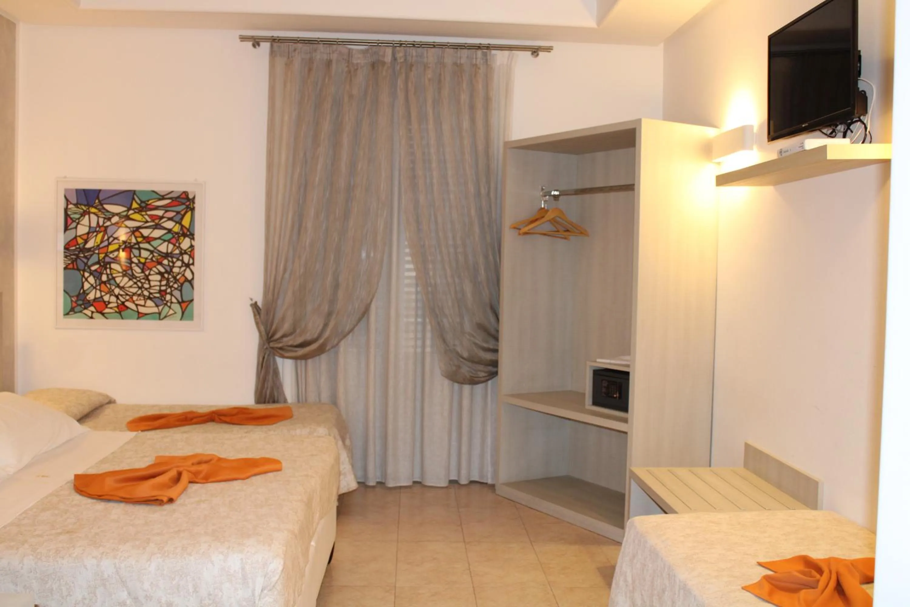 Quadruple Room with Balcony in Artemisia Palace Hotel