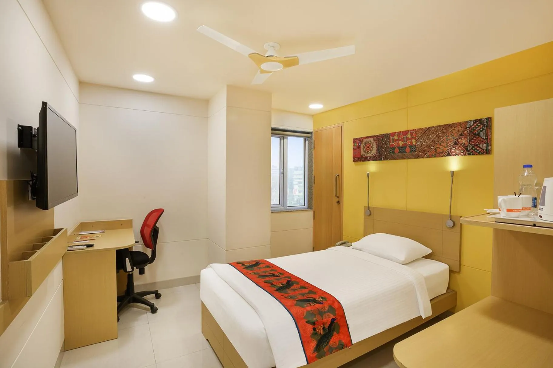 Standard Double Room - single occupancy in Ginger Vapi