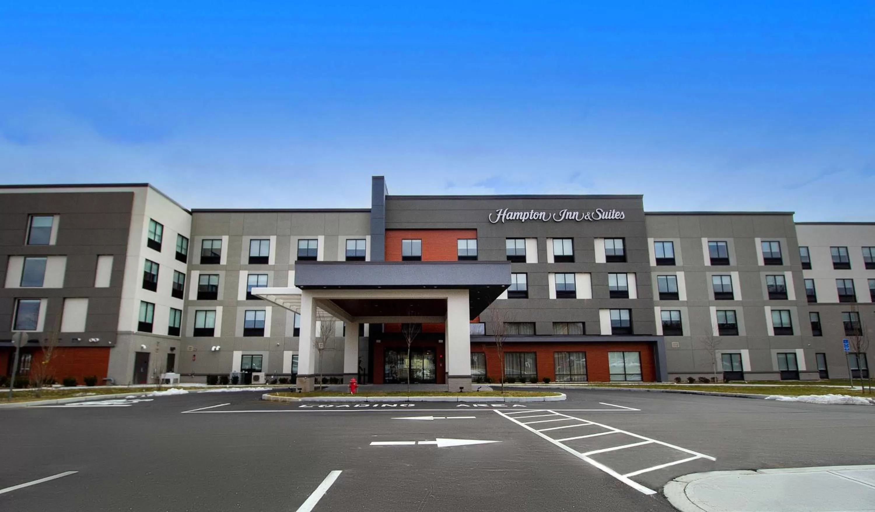 Property building in Hampton Inn North Attleboro, Ma