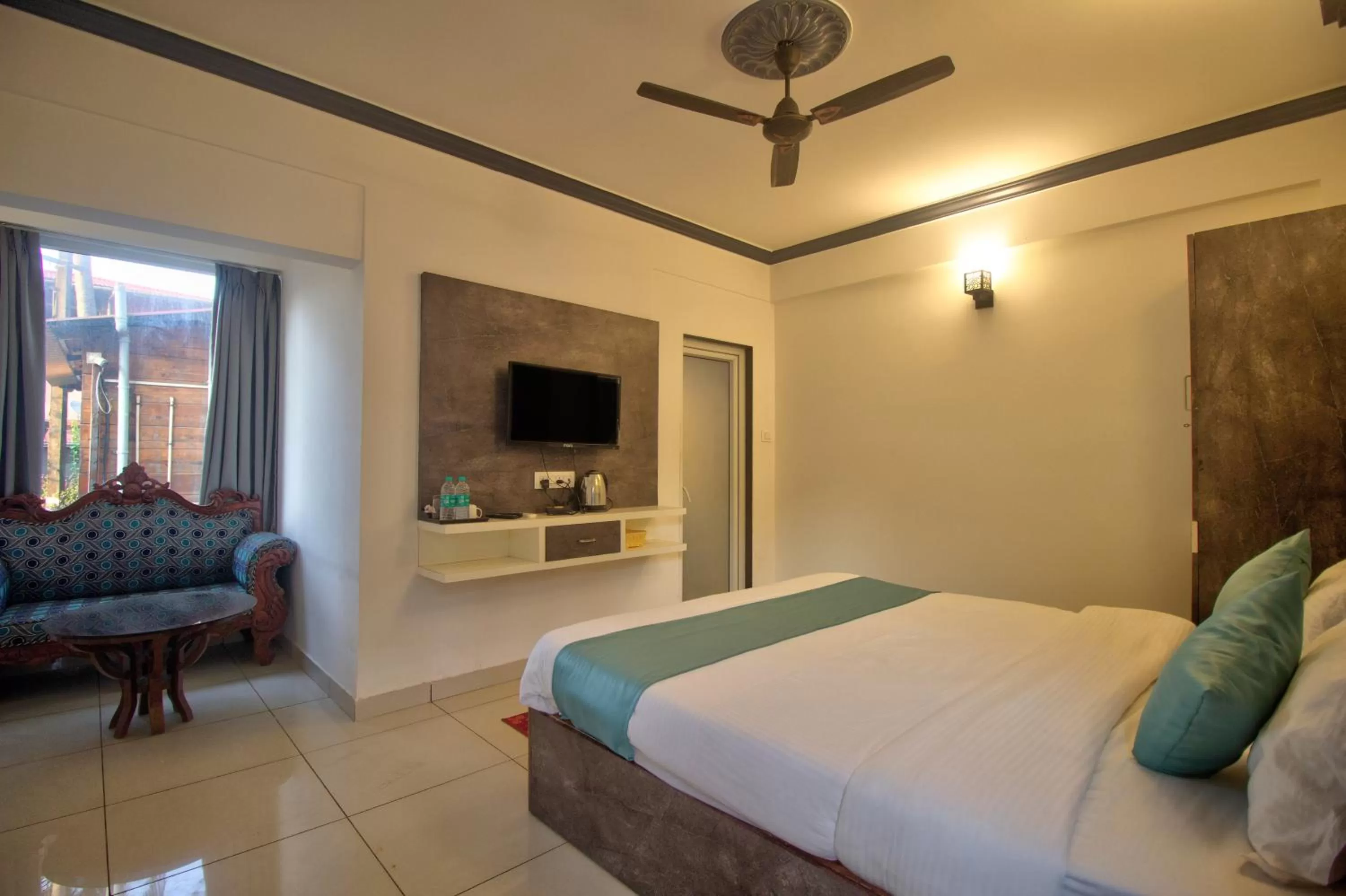 Double Room with Pool View in Oceano Beach Resort