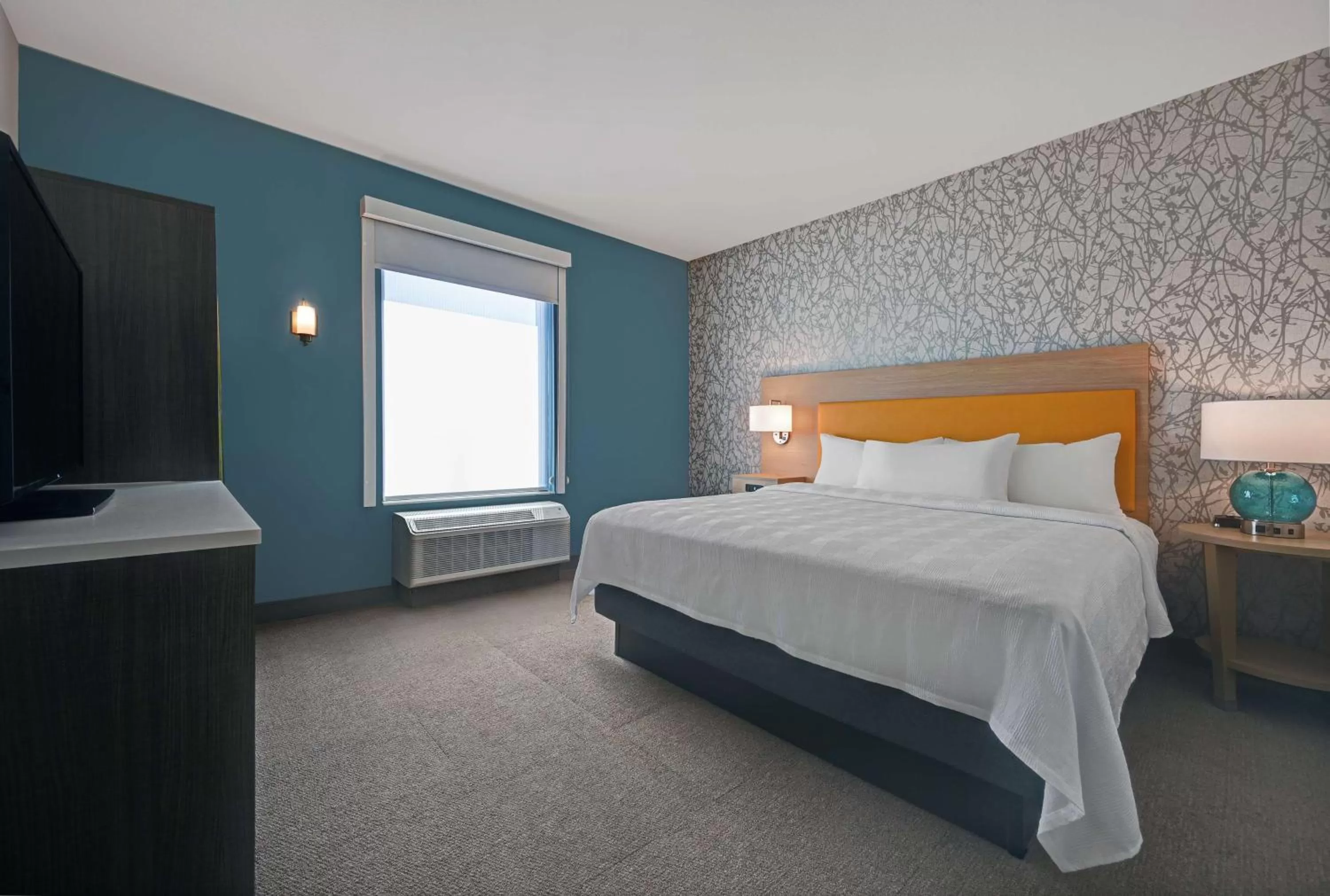 One-Bedroom King Suite - Non-Smoking in Home2 Suites By Hilton Tracy, Ca