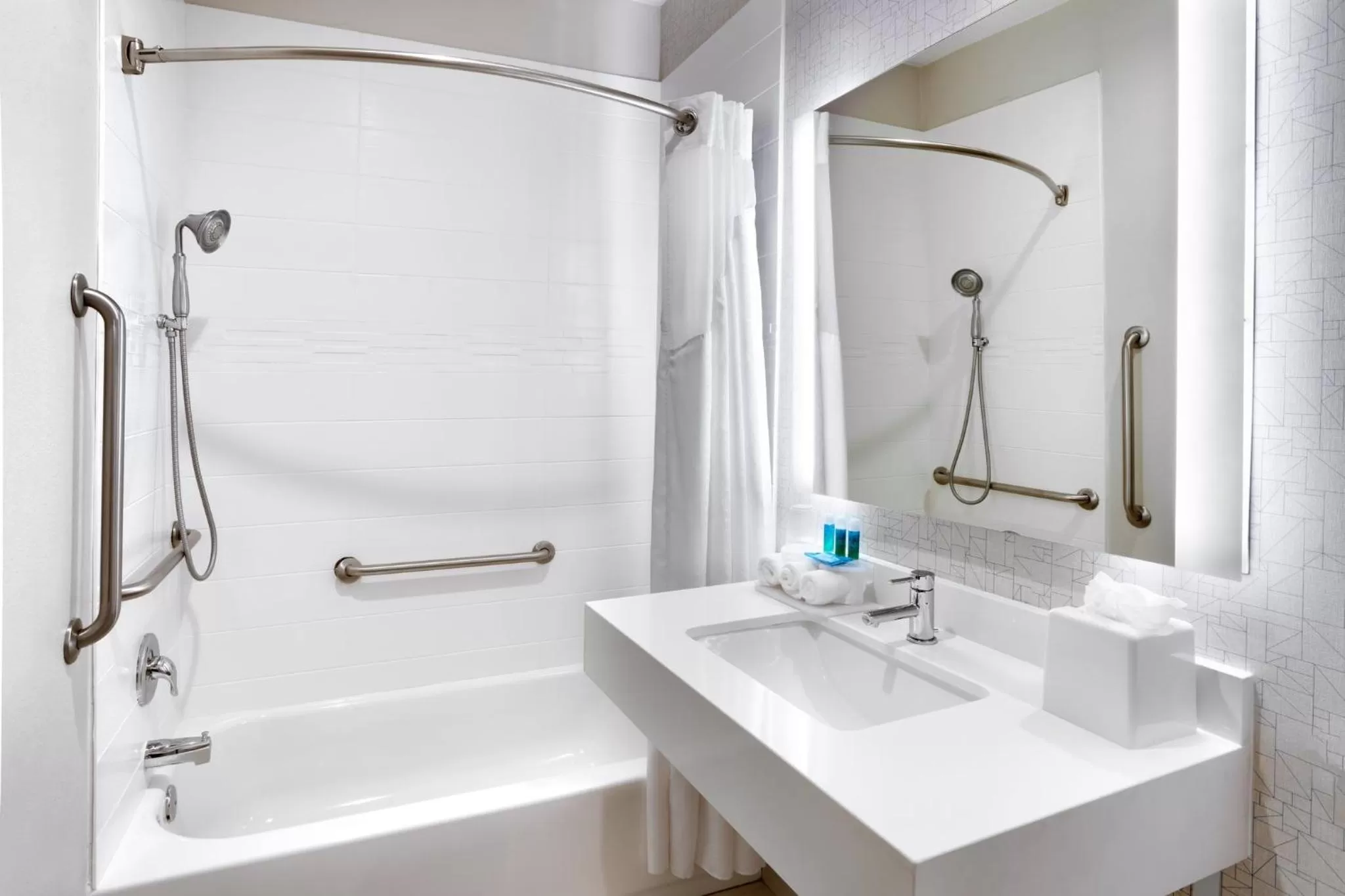 King Room - Mobility Access/Hearing Accessible in Holiday Inn Express Heber City by IHG