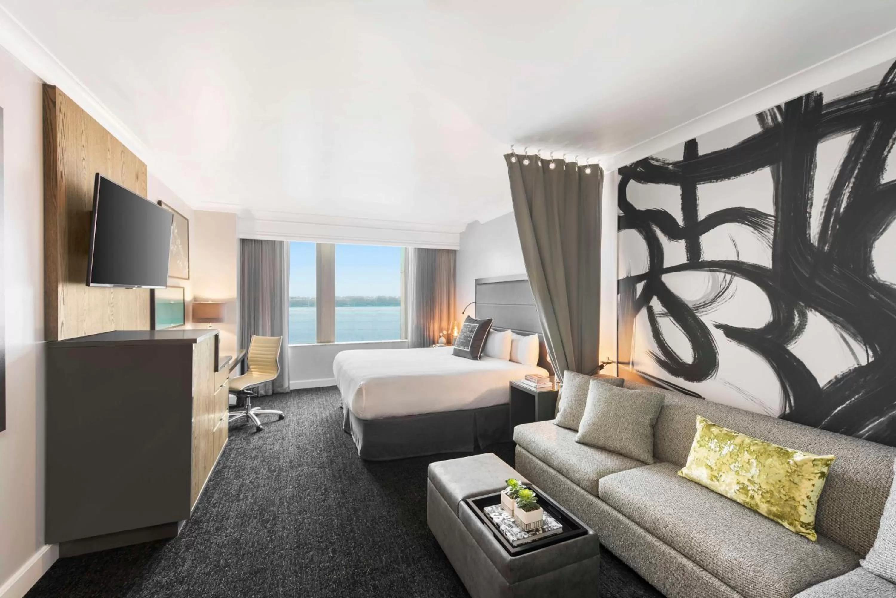 King Room - Water View in Hilton Motif Seattle