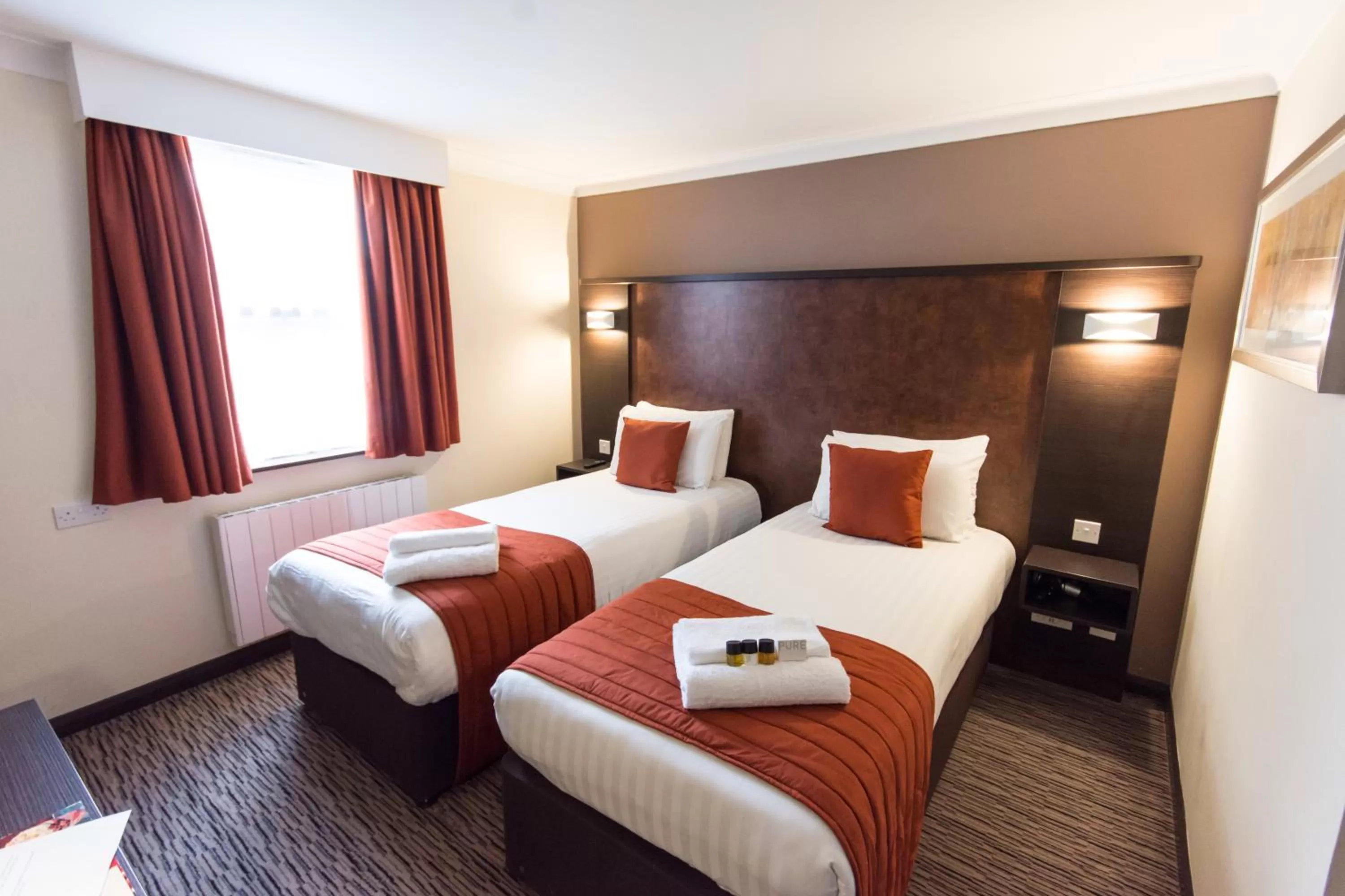 Twin Room in Dragonfly Hotel Colchester