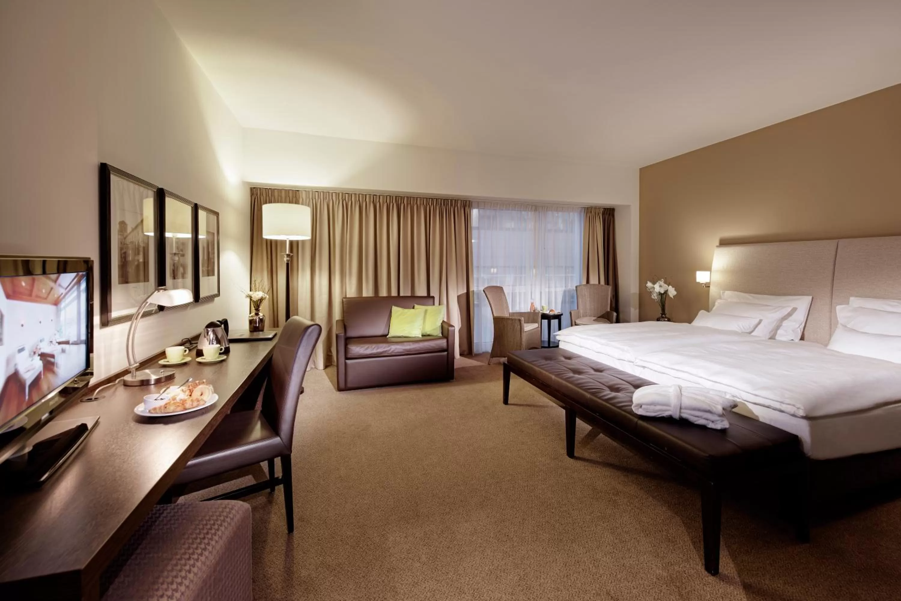 Premium King Room in Lindner Hotel Antwerp, part of JdV by Hyatt