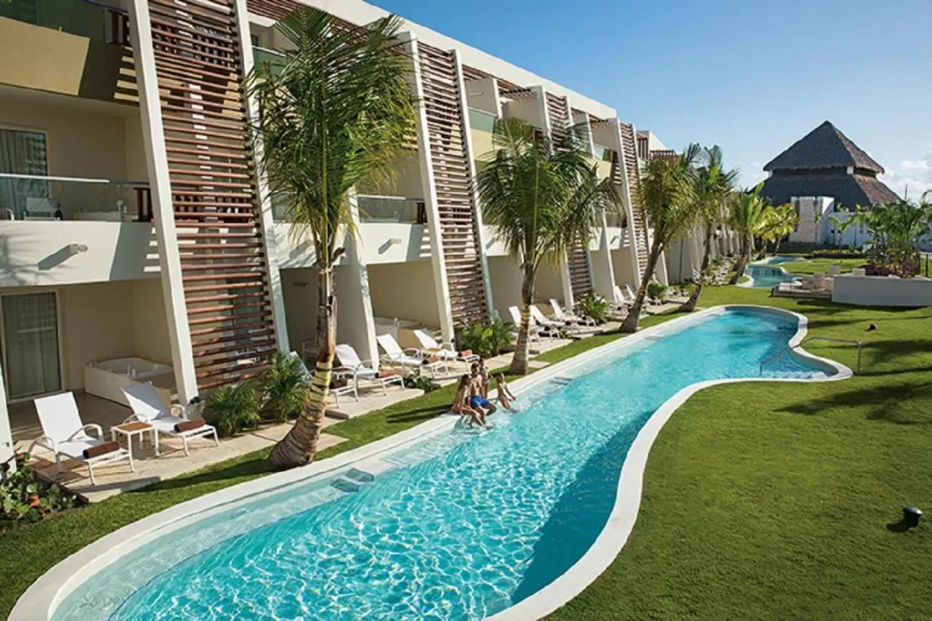 Preferred Club Junior Suite Swim Up -2 double beds in Dreams Onyx Resort & Spa - All Inclusive