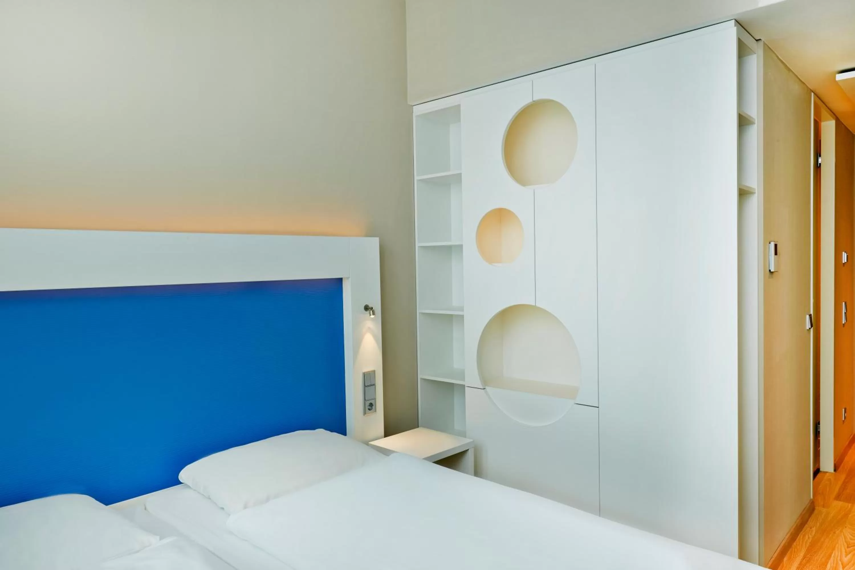 Superior Double Room in H2 Hotel München Messe