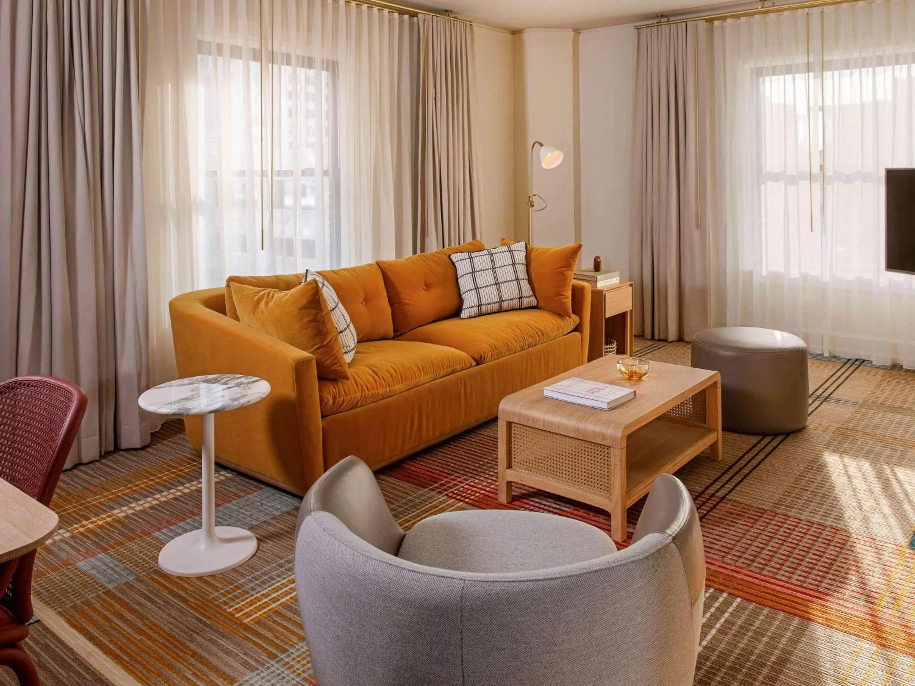 Premier Corner King Suite with City View in Hotel Andra Seattle MGallery Hotel Collection