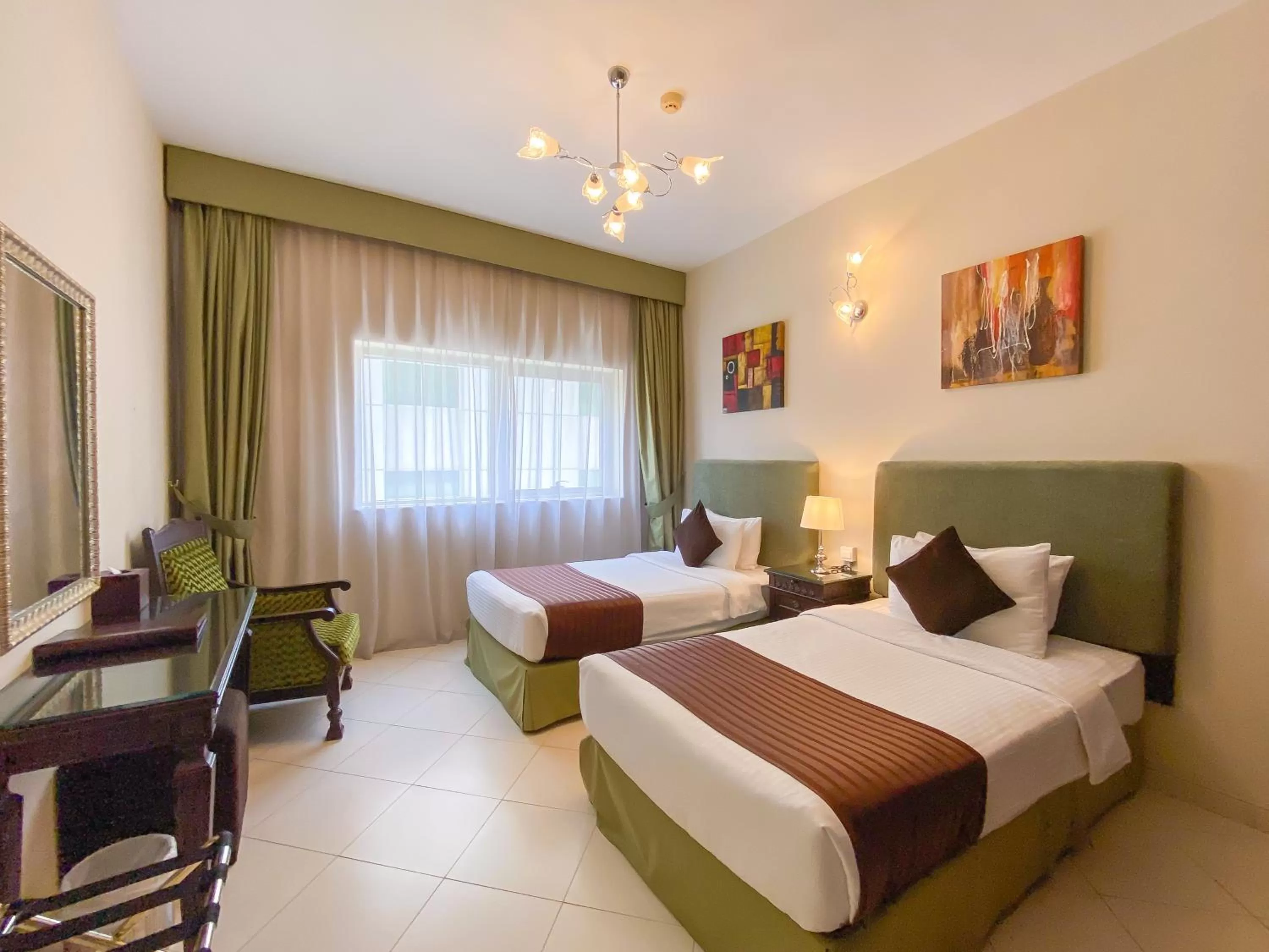 Superior One Bedroom Apartment - Twin Bed in Auris Boutique Hotel Apartments, Al Barsha - At The Mall