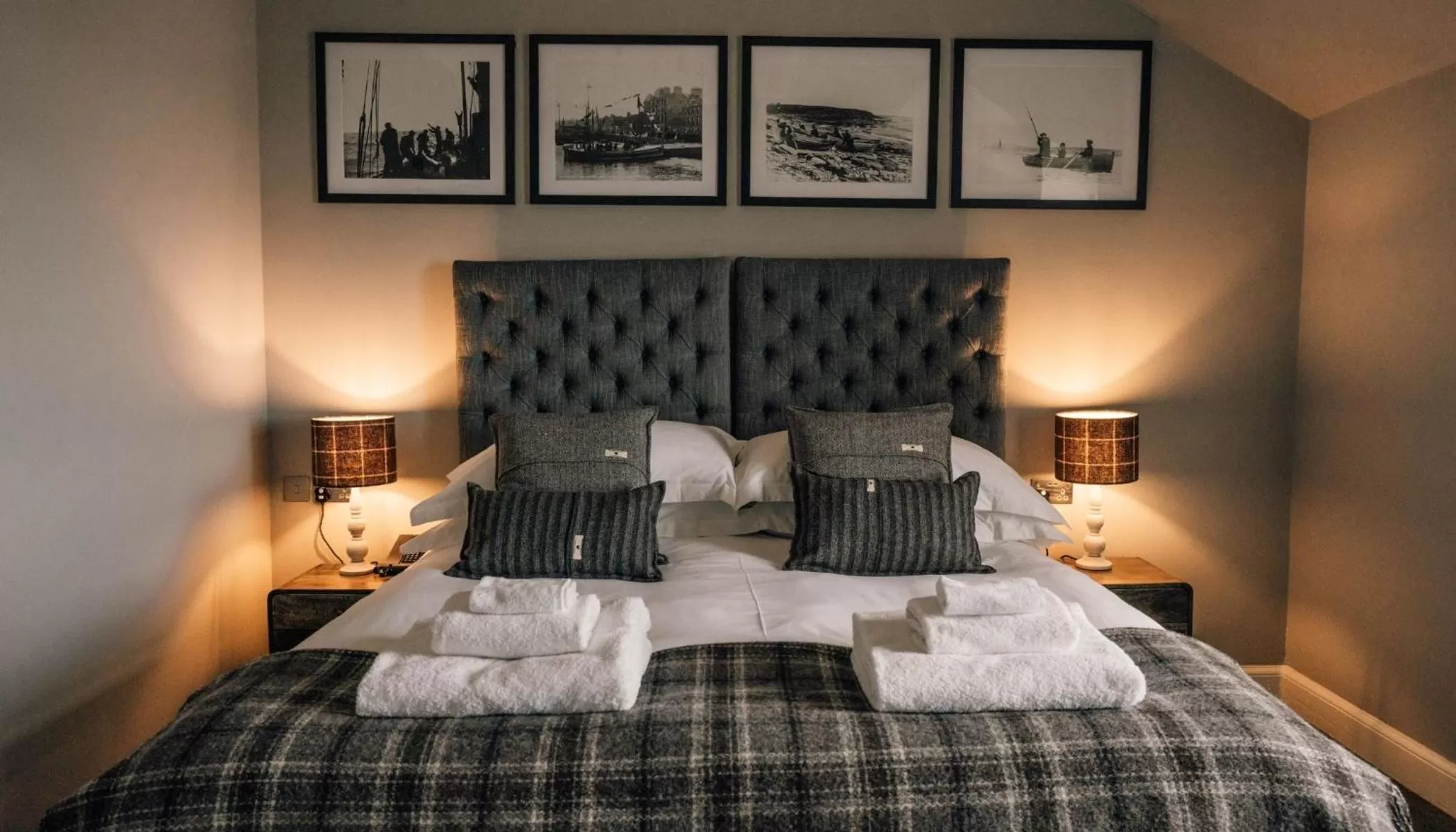 Twin Room with Sea View in The Kirkwall Hotel