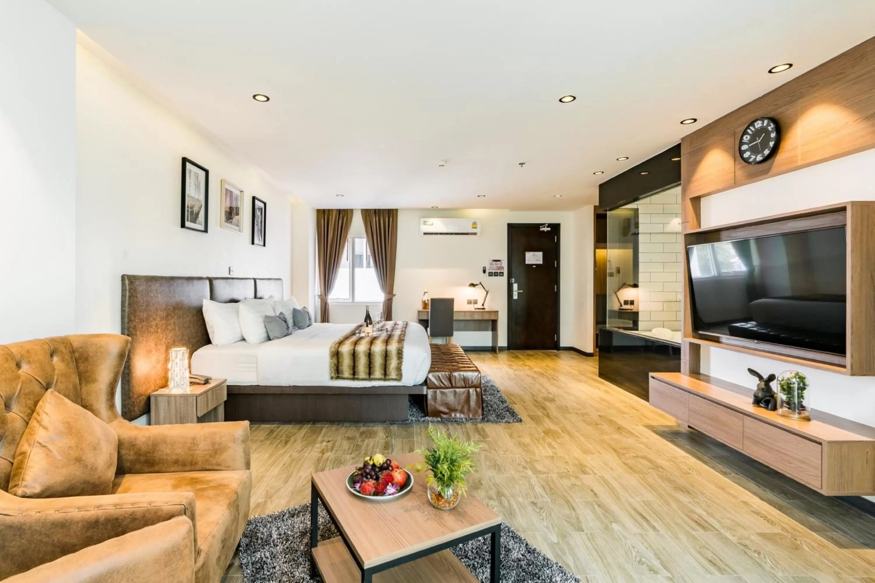 Junior Suite in SureStay Plus by Best Western T Pattaya