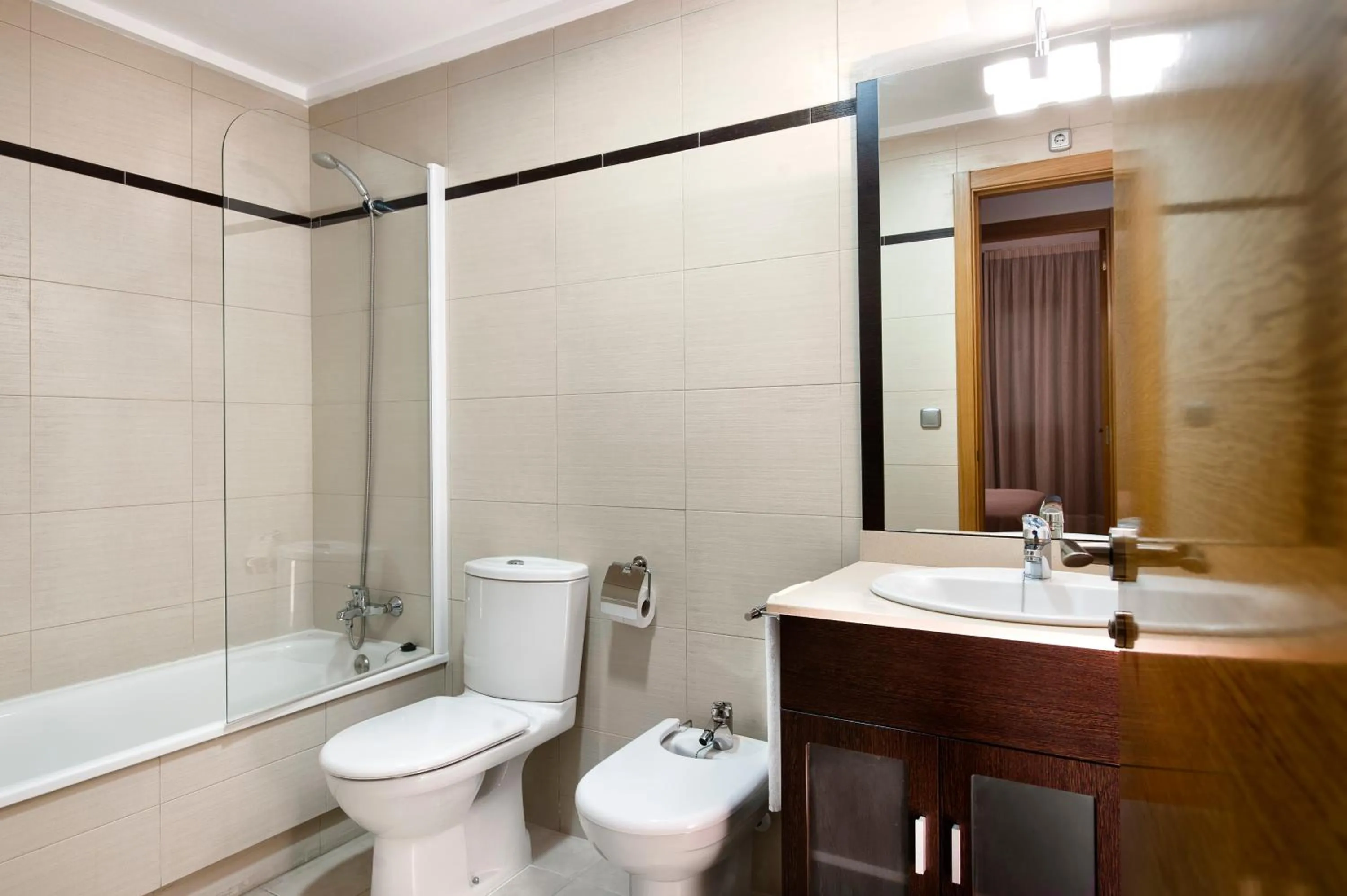 Two-Bedroom Apartment (4 Adults + 1 Child)	 in Alicante Hills