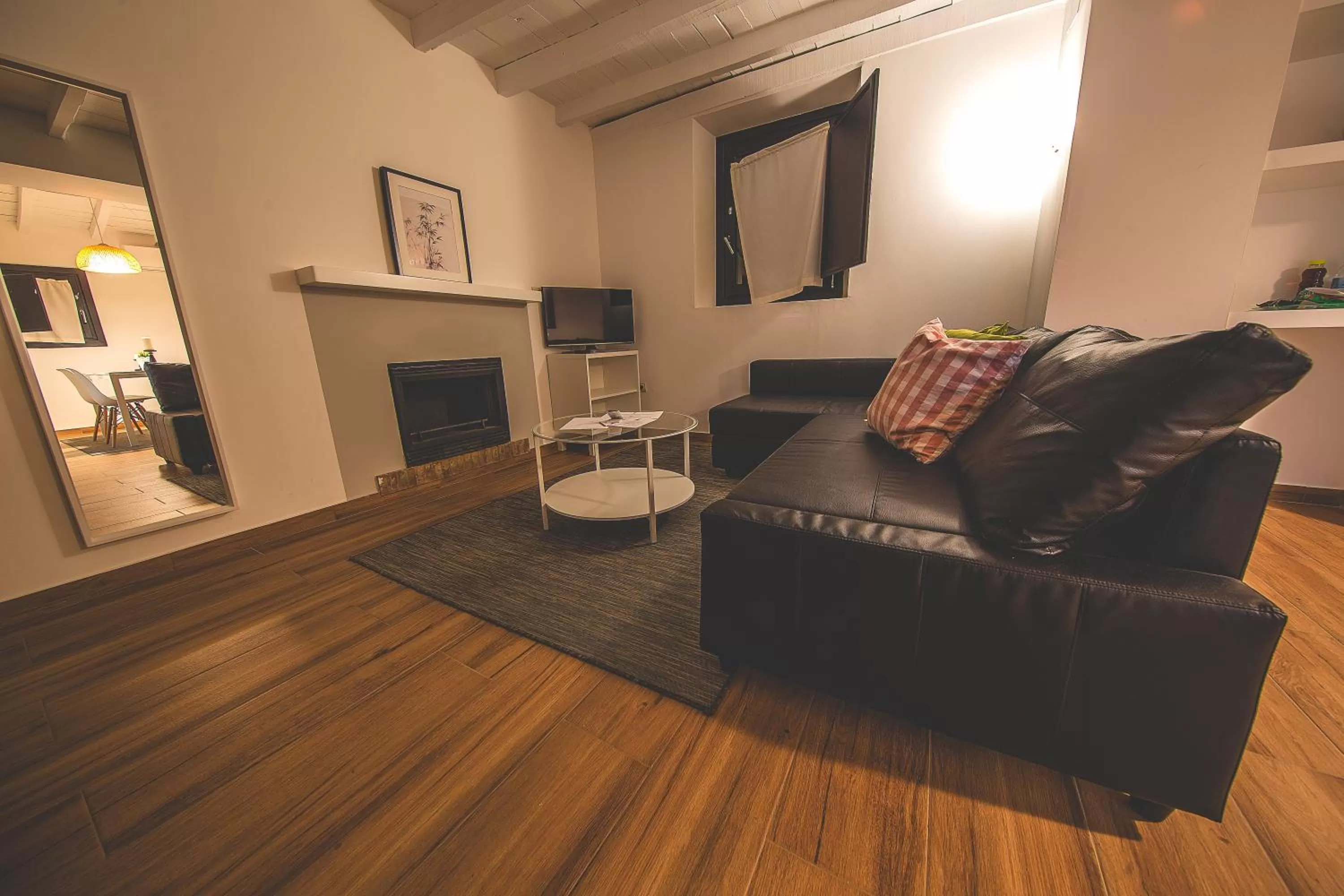 One-Bedroom Apartment with Pool View in Hotel Bodega El Juncal