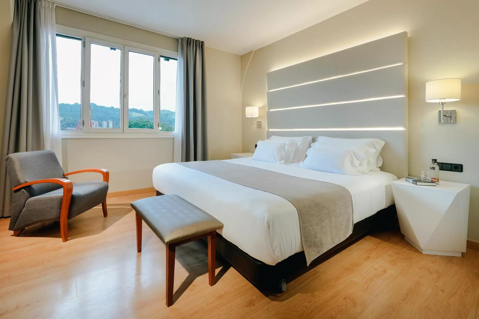 Superior Double Room in Abba Euskalduna Hotel