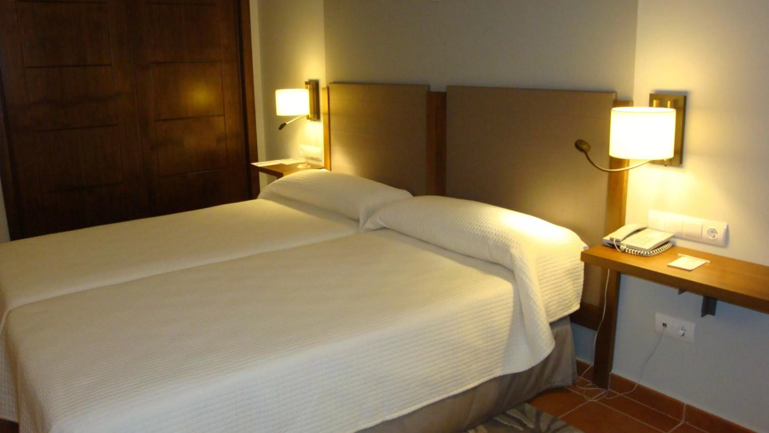 Double Room (3 Adults) in Parador de Lorca