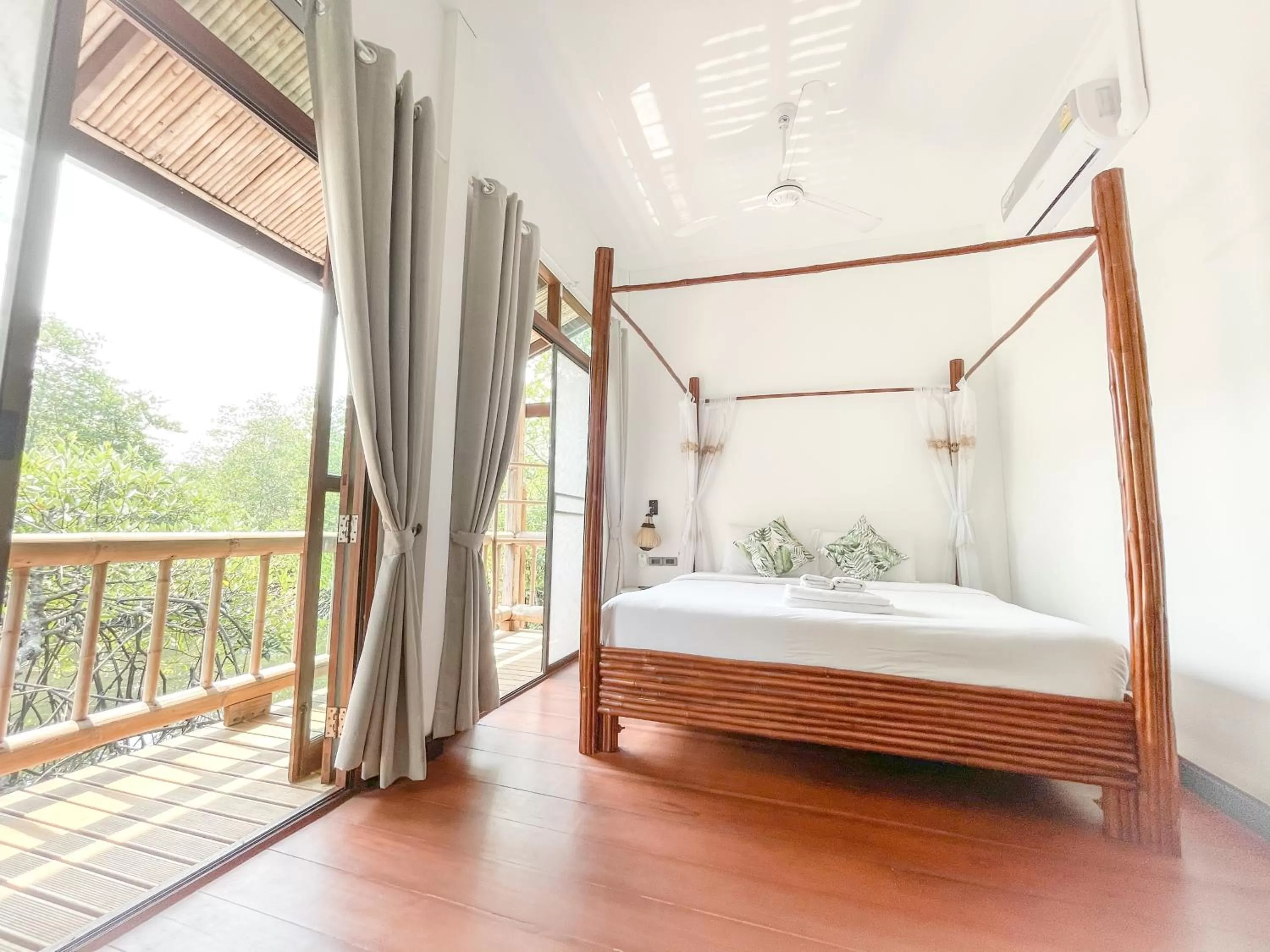 Standard Double Room in À La Koh Kood Resort