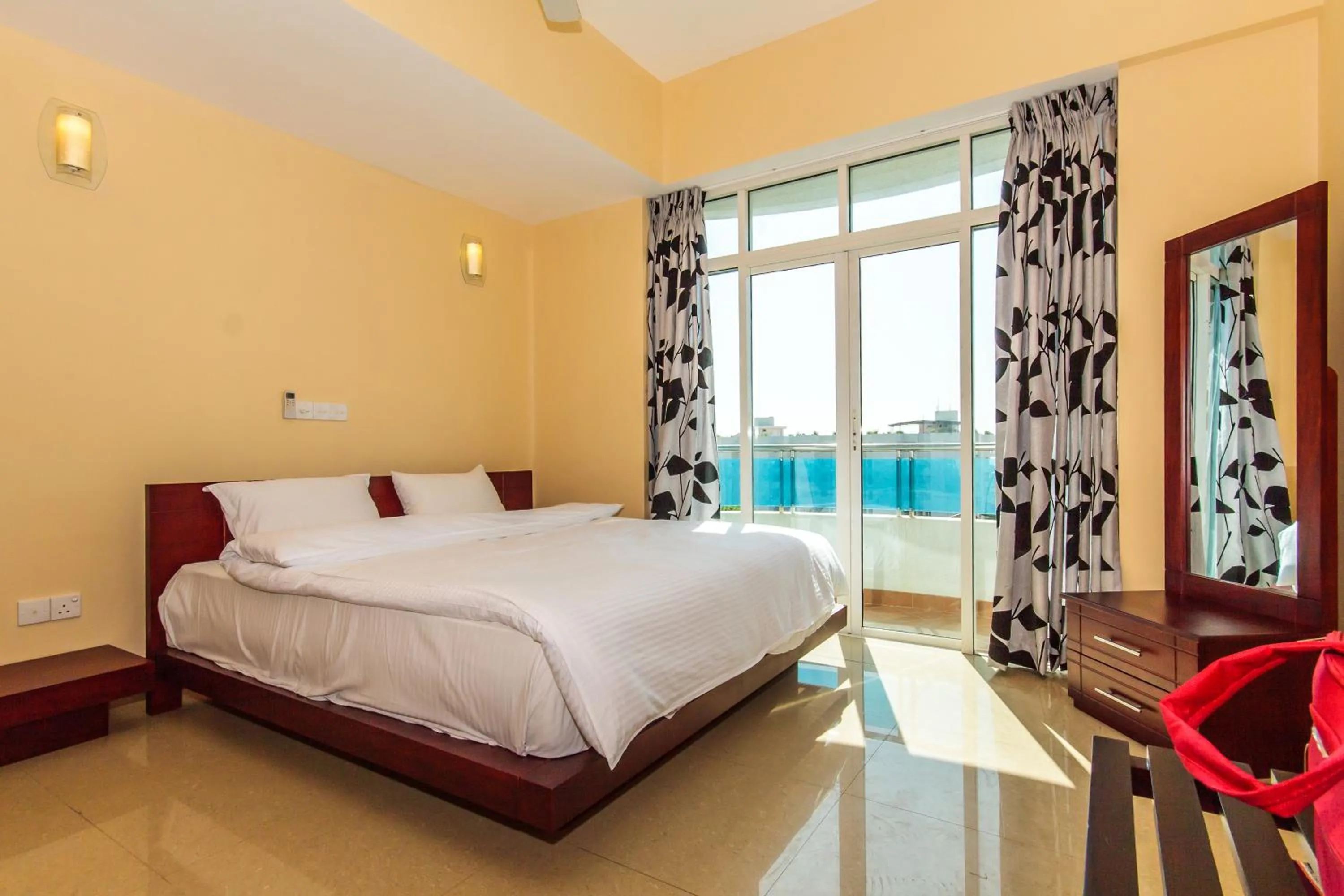 Three-Bedroom Apartment with 15% Discount on Food & Beverage in Supun Arcade Residency