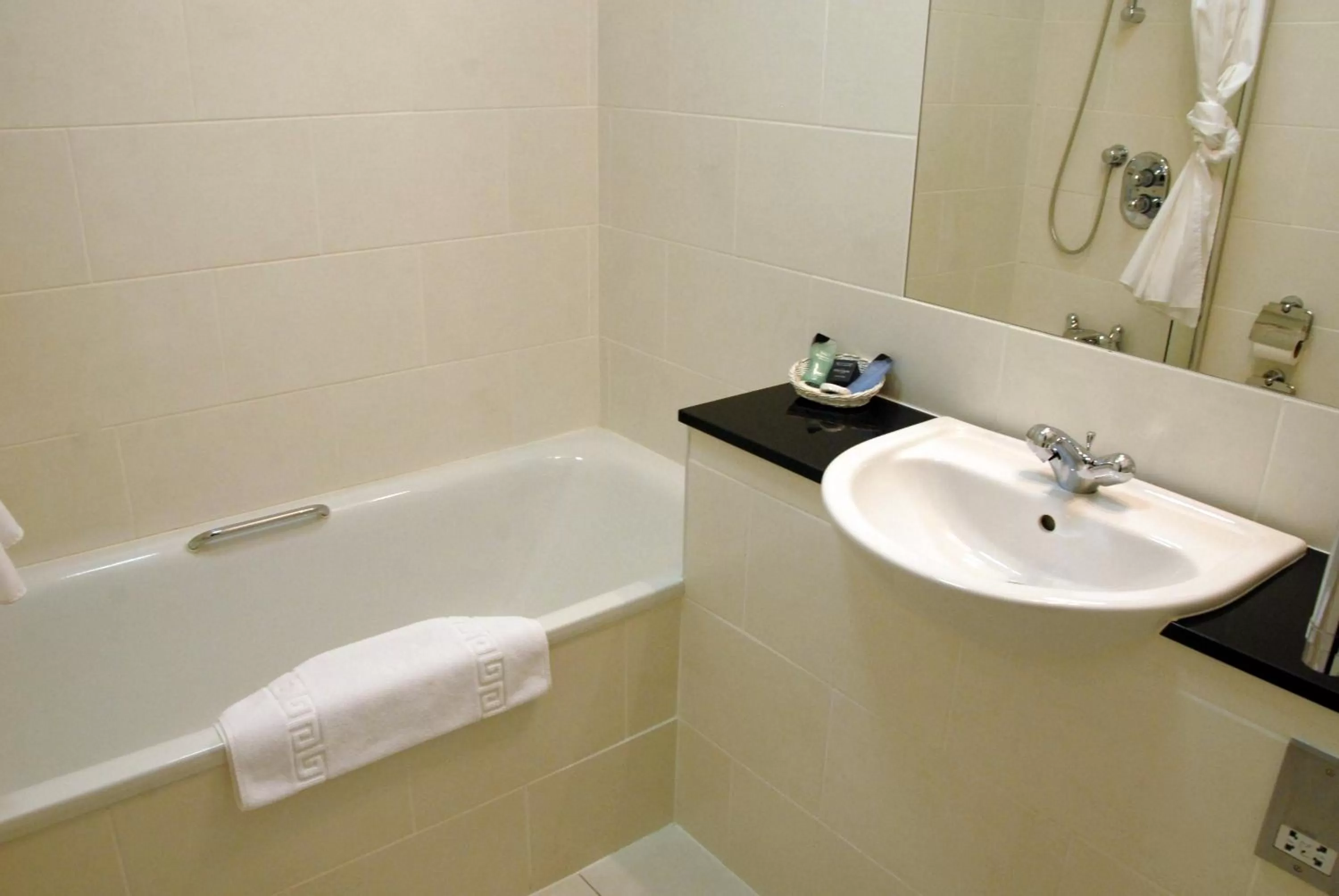 Suite in The Shetland Hotel