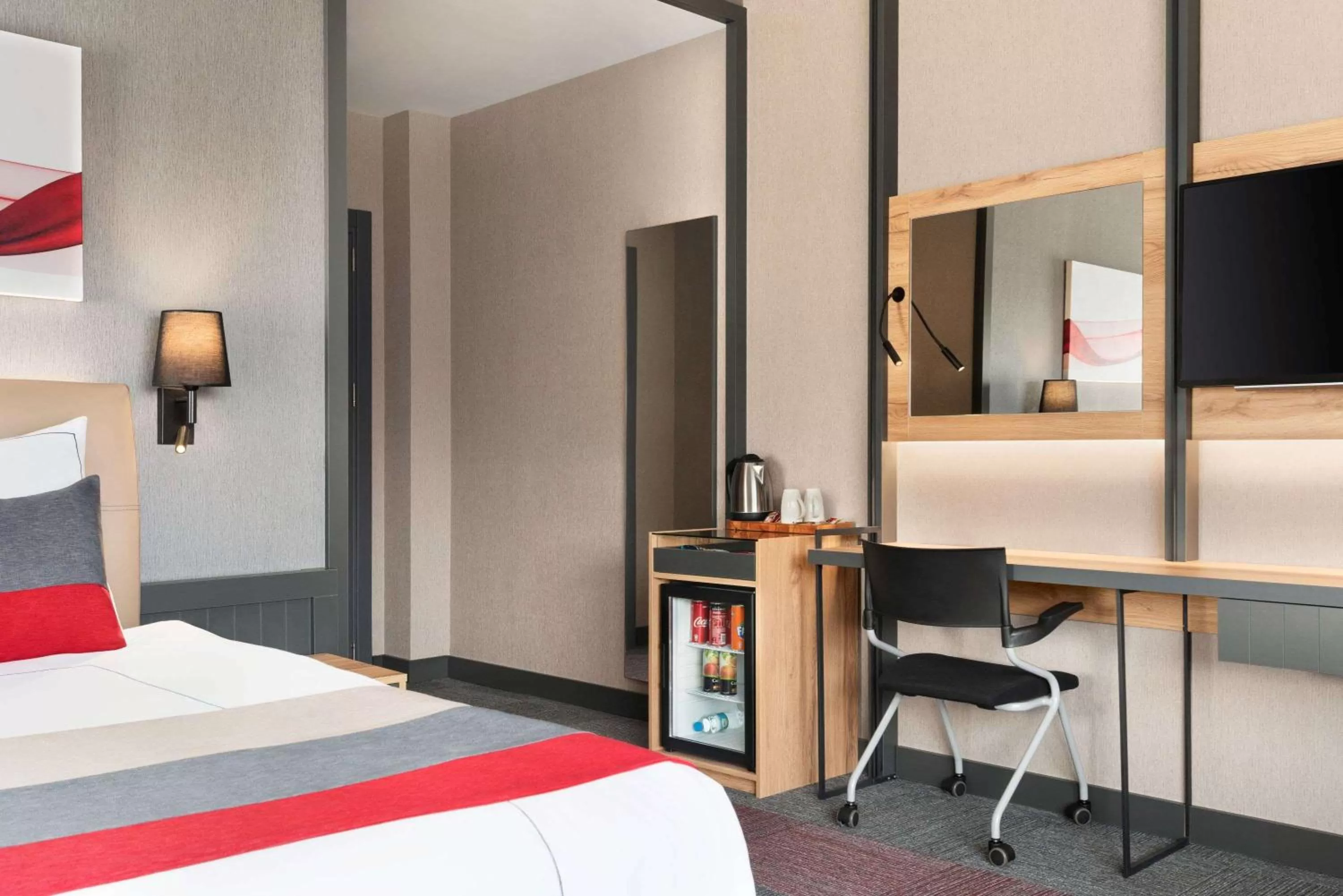 Deluxe Twin Room  - single occupancy - Non-Smoking in Ramada By Wyndham Tire