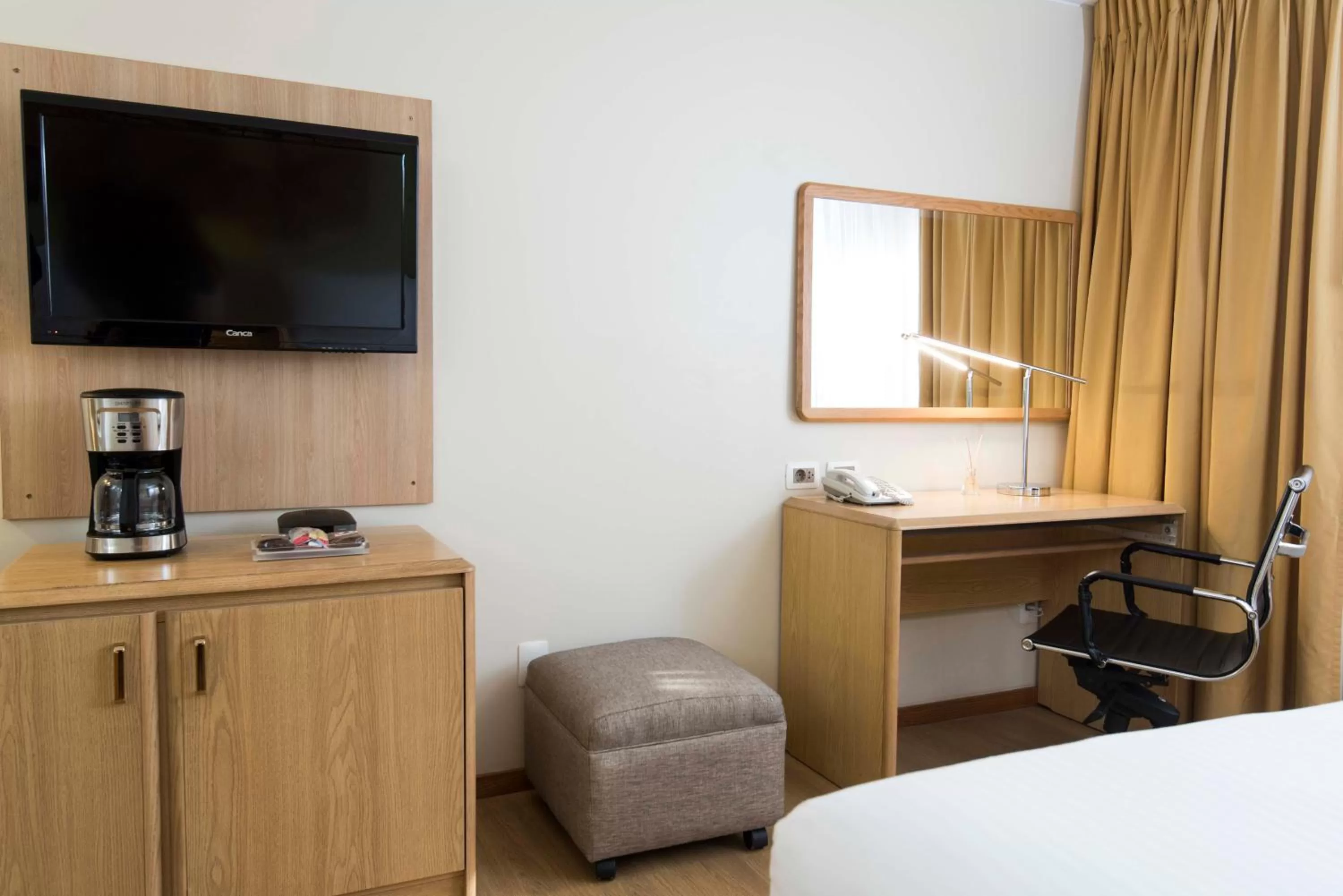 Standard Double Room with Two Double Beds in Holiday Inn Montevideo by IHG