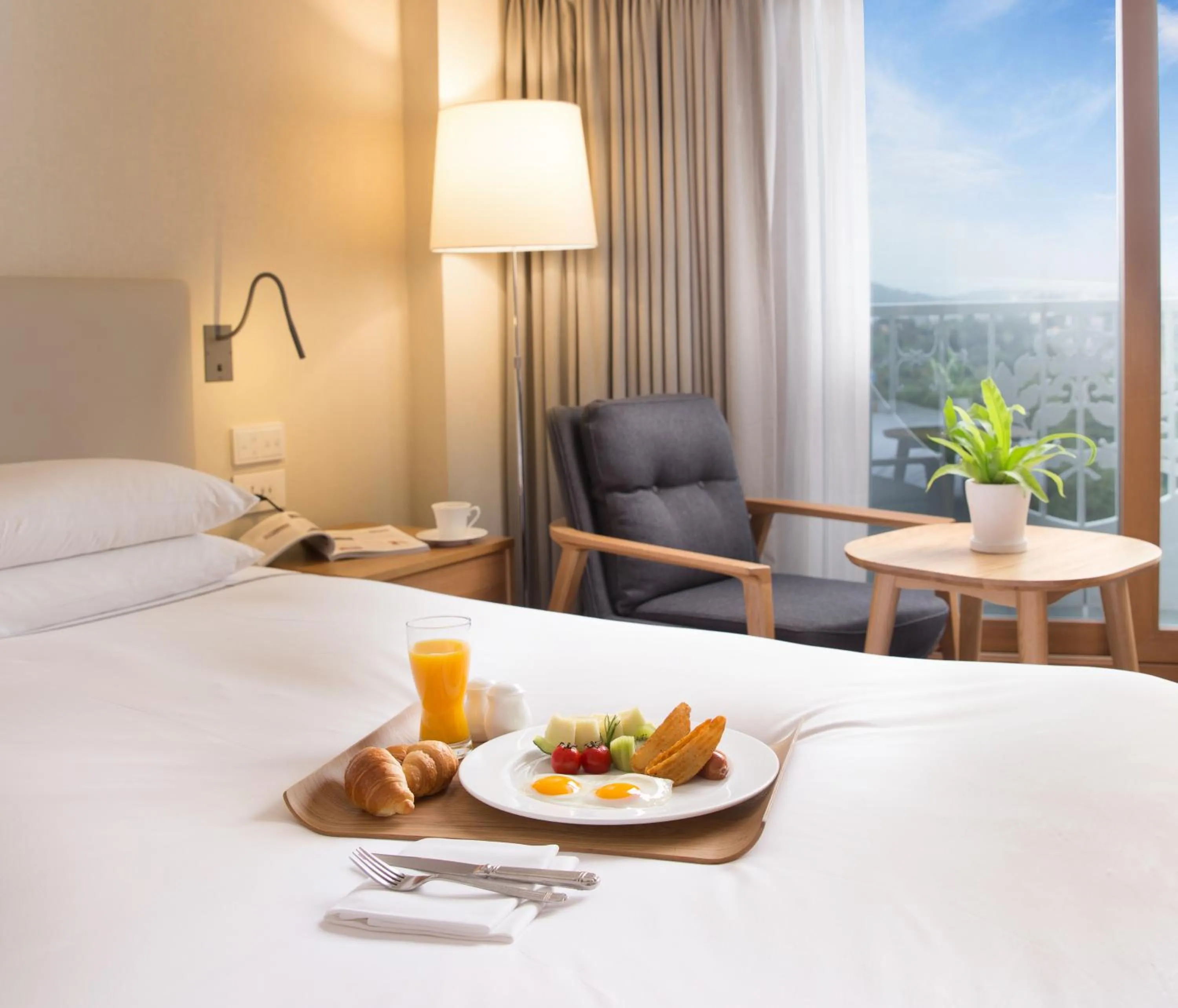 Standard Double Room with Mountain View in Seogwipo KAL Hotel