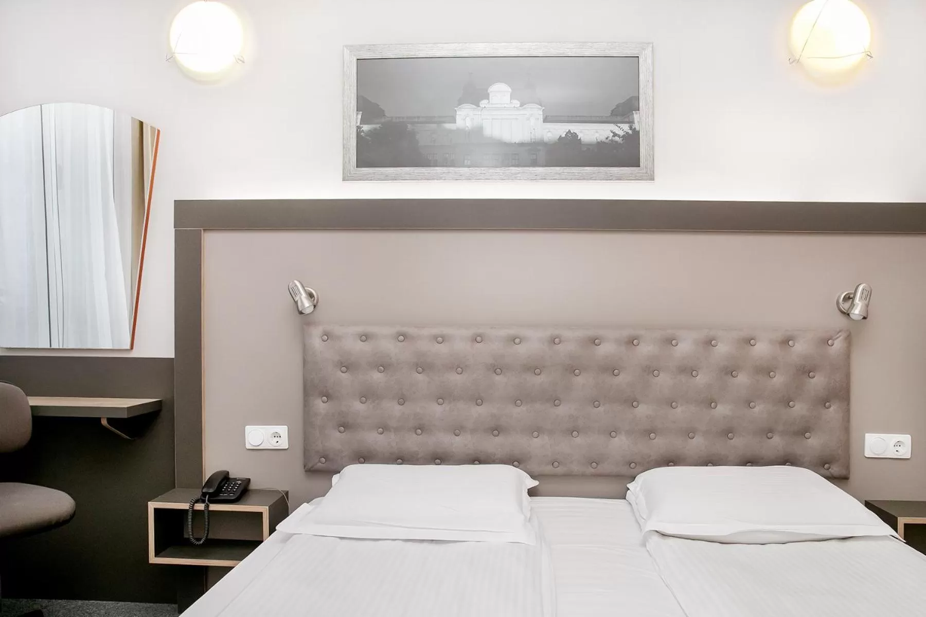 One-Bedroom Suite in Hotel Niky
