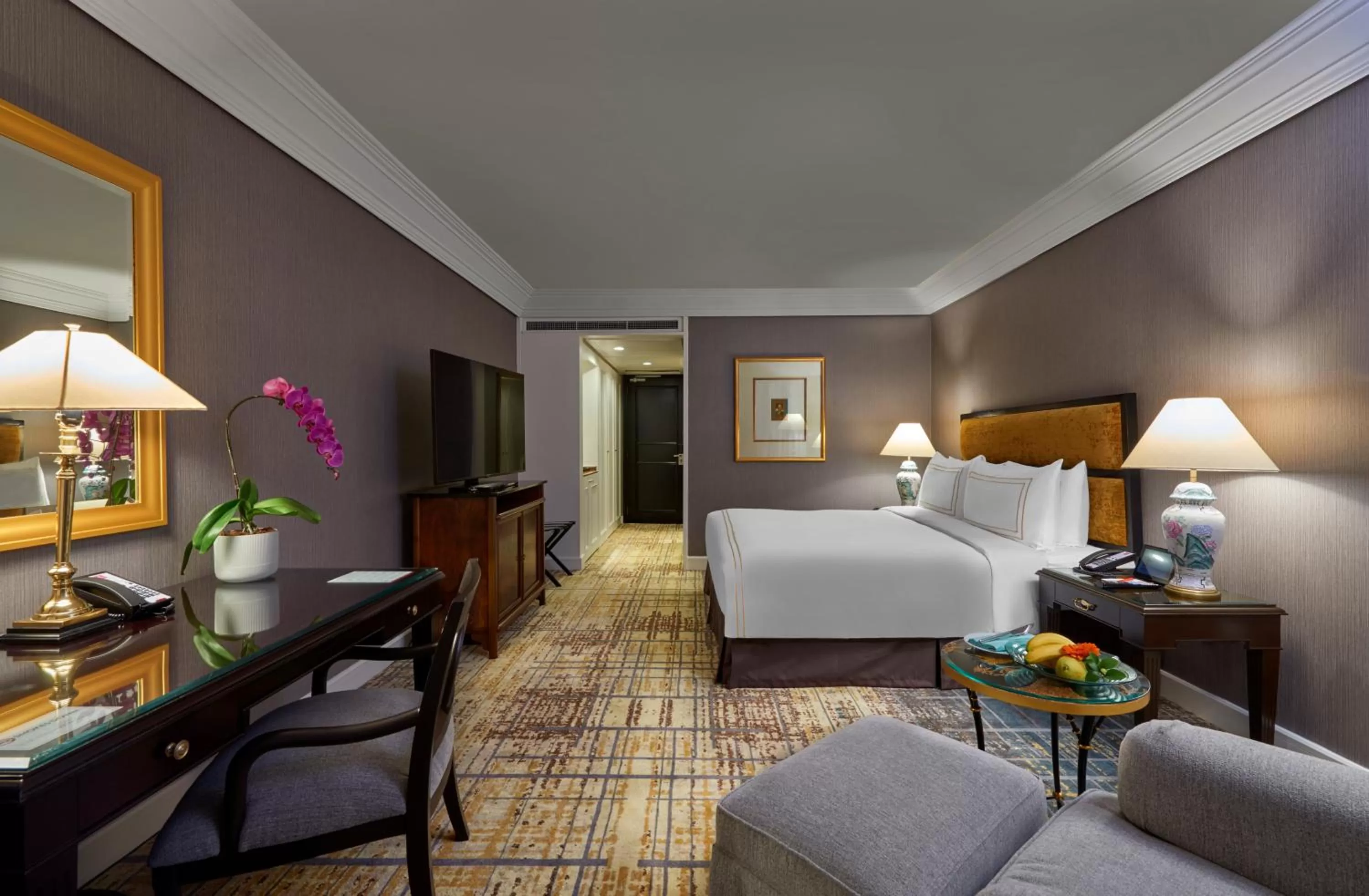 Classic Room with One Queen Bed in Grand Millennium Kuala Lumpur