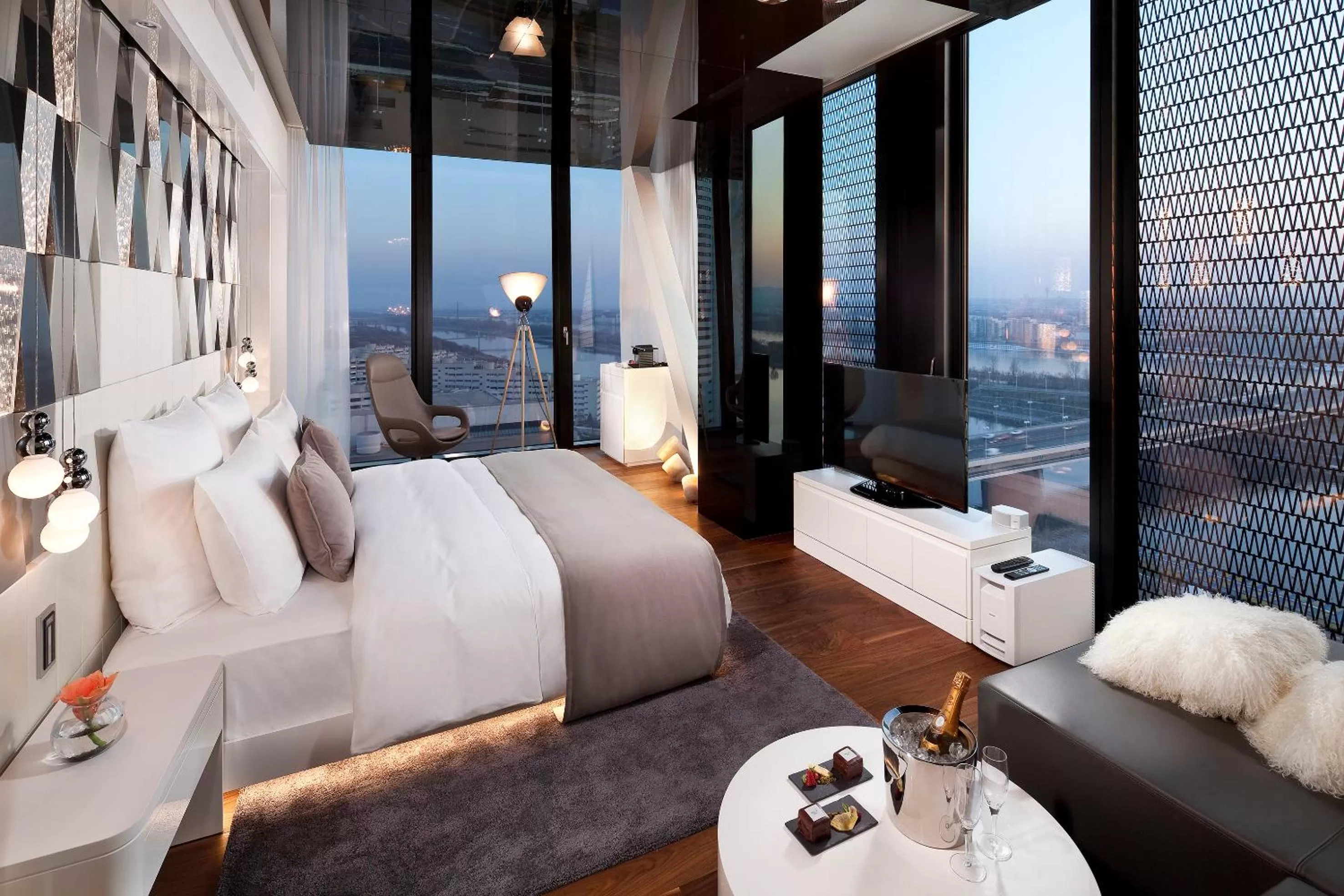 Presidential Suite in Melia Vienna