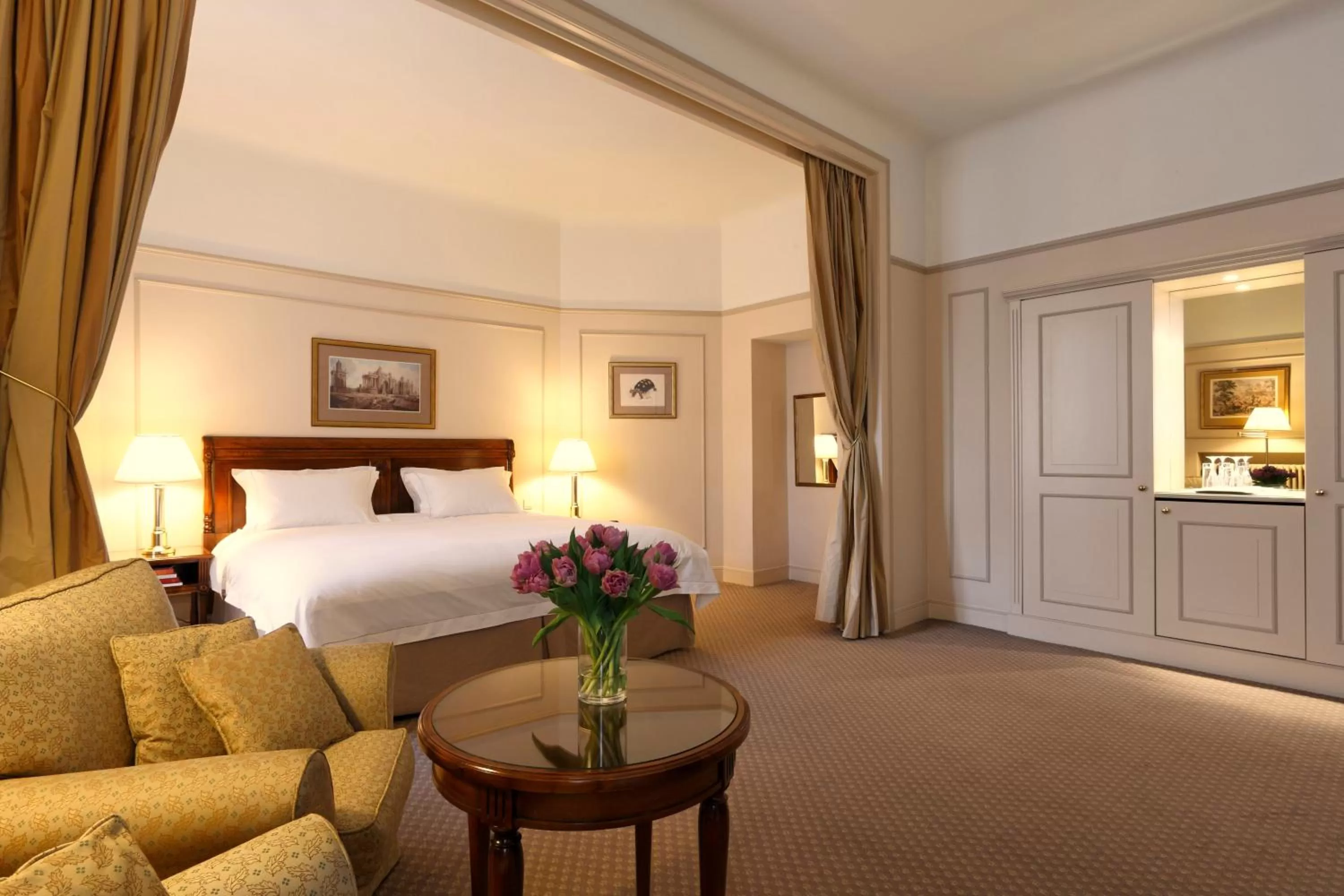 Junior Suite in Hotel Le Plaza Brussels