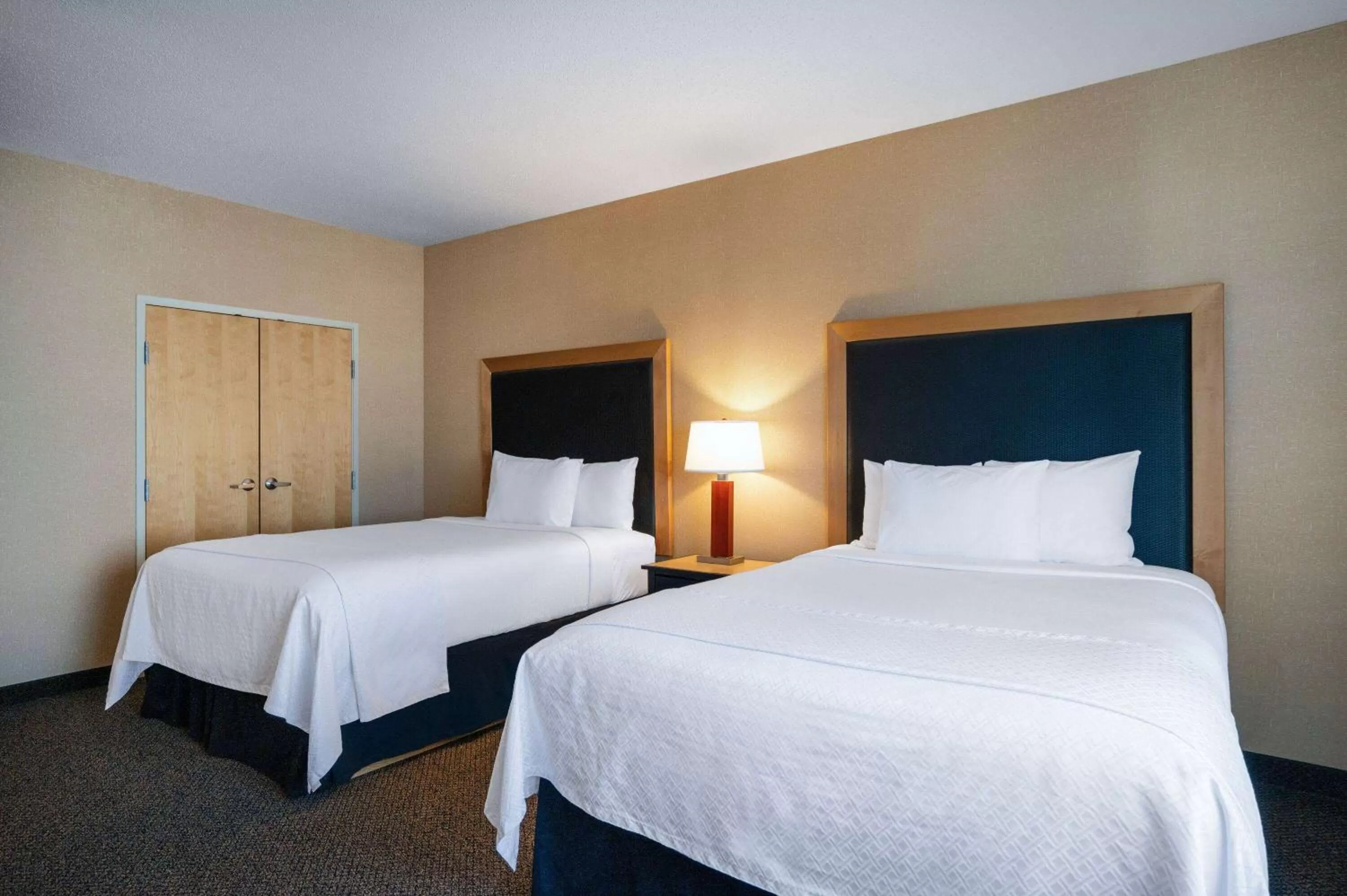 Queen Room with Two Queen Beds and Roll-In Shower - Mobility/Hearing Accessible - Non-Smoking in Wyndham Noblesville