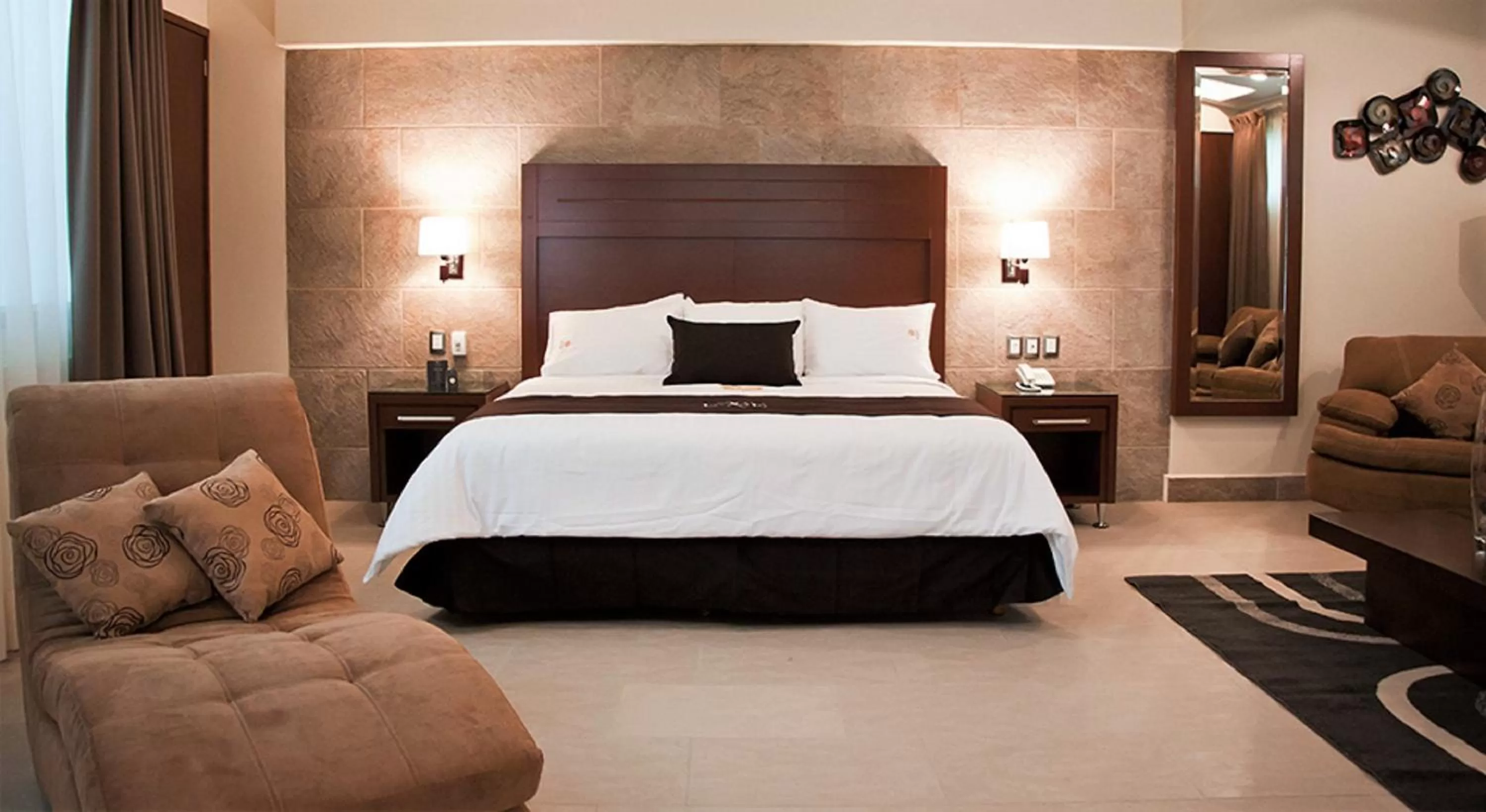 Standard Suite in Hotel Ecce Inn & Spa