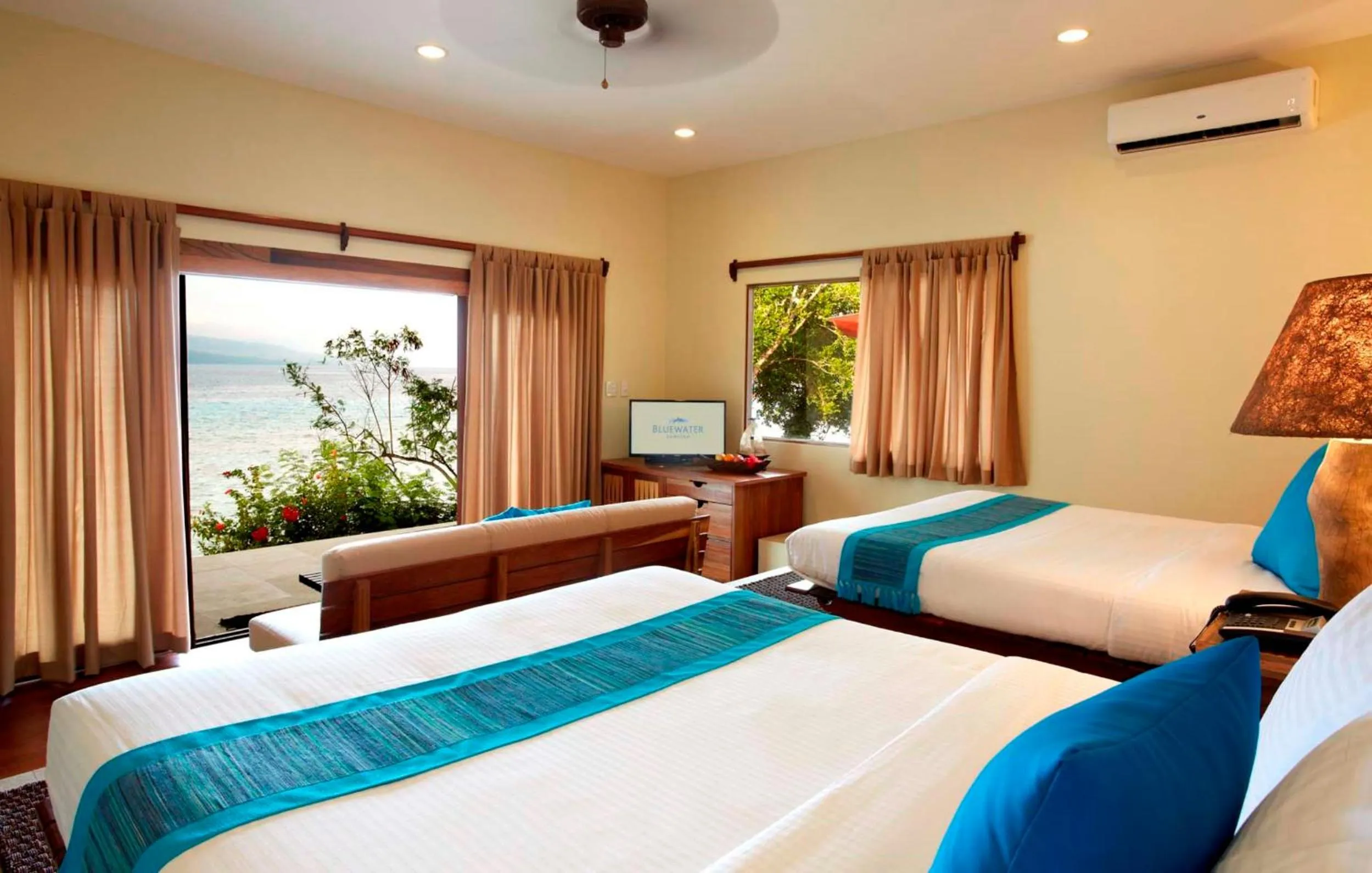 Premier Deluxe Room in Bluewater Sumilon Island Resort