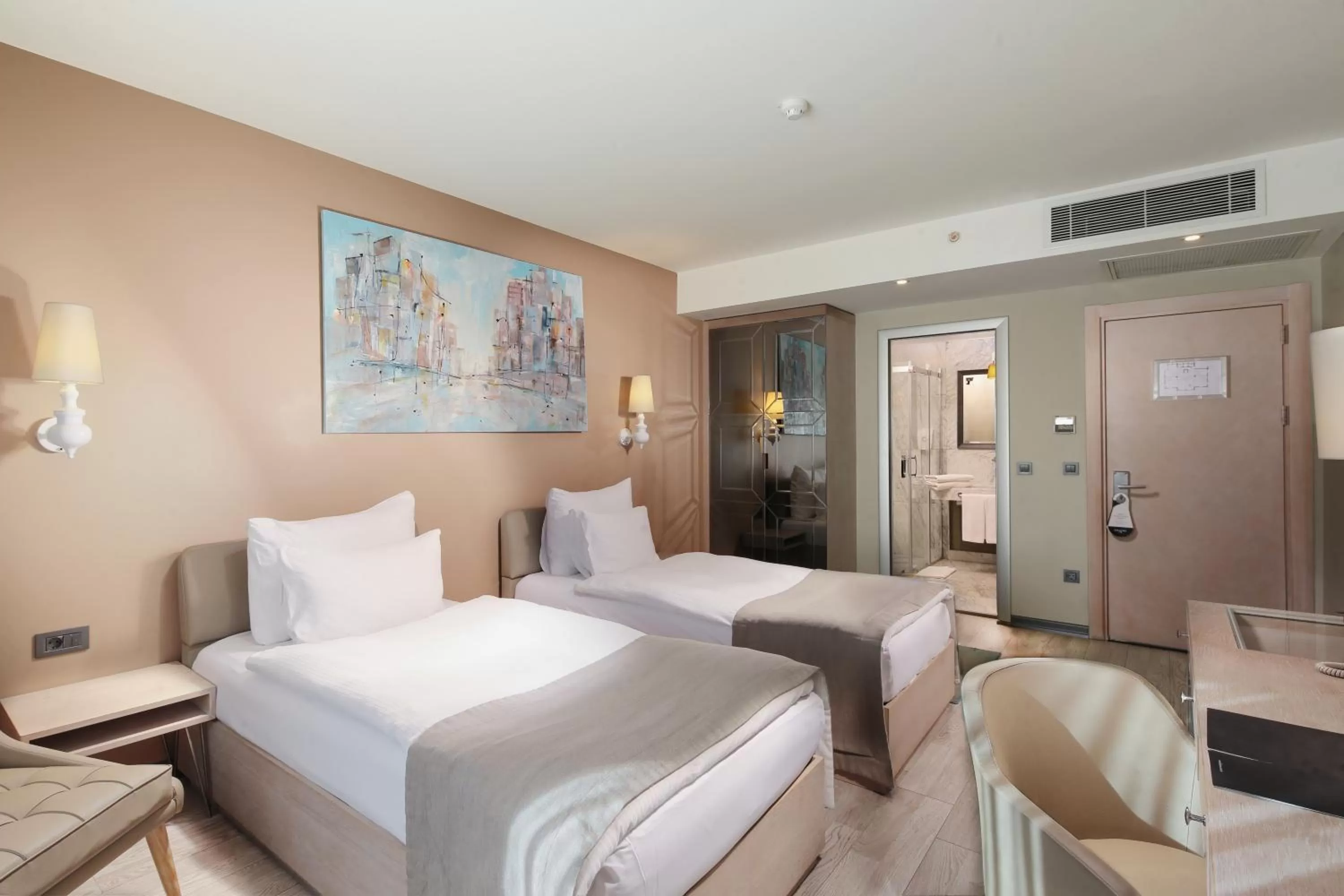 Deluxe Twin Room in The Gate Ataşehir Finance Centre