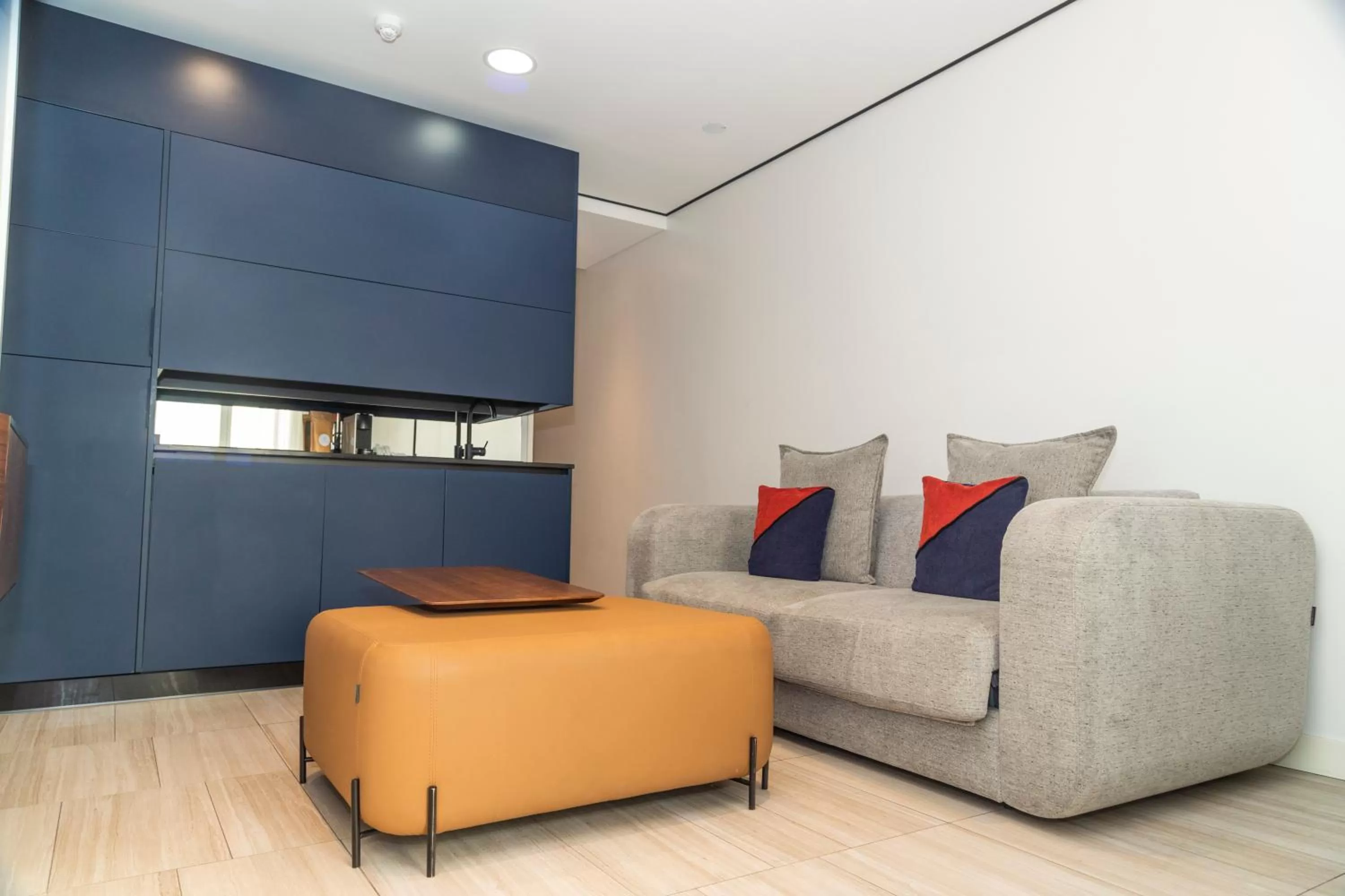 Two Bedroom Apartment with Terrace in Smartrental Collection Gran Vía Centric