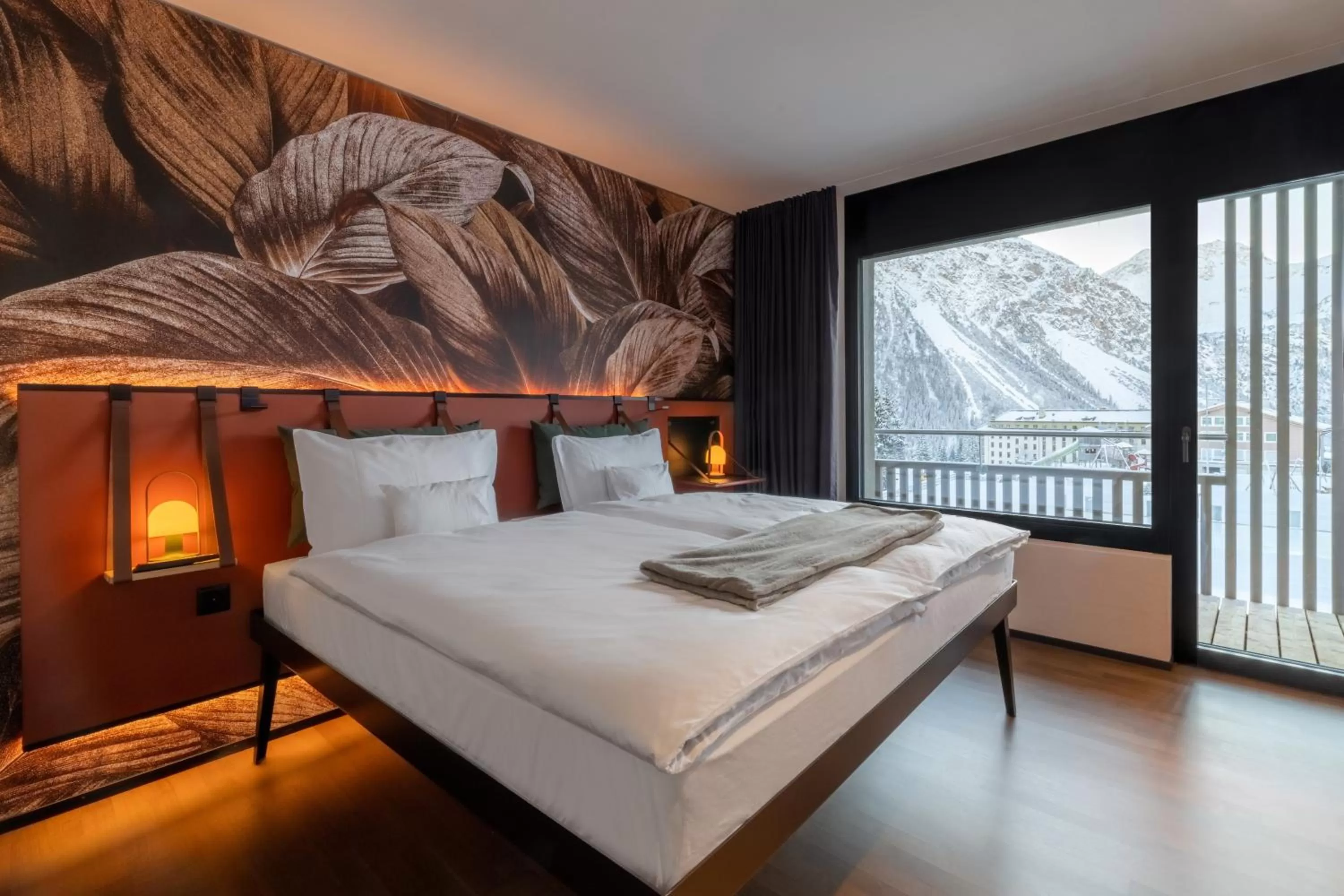 Lifestyle Mountain View Room with Balcony in AVES Hotel&Apartment Arosa