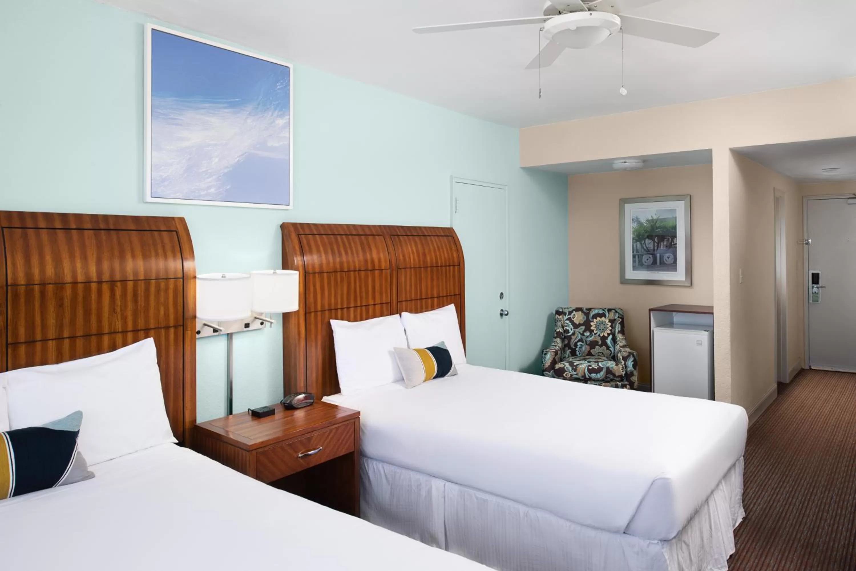 City View Double Beds in Sherry Frontenac Oceanfront