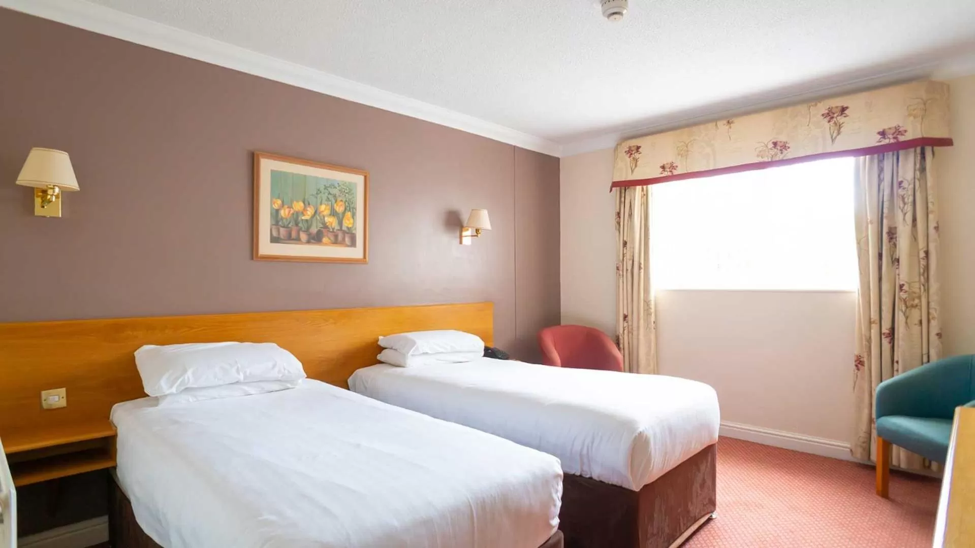 Twin Room in Hotel Wrexham