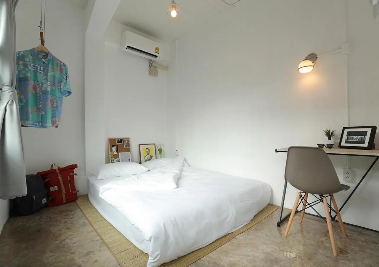 Standard Double Room with Shared Bathroom in Apartment45 Hostel
